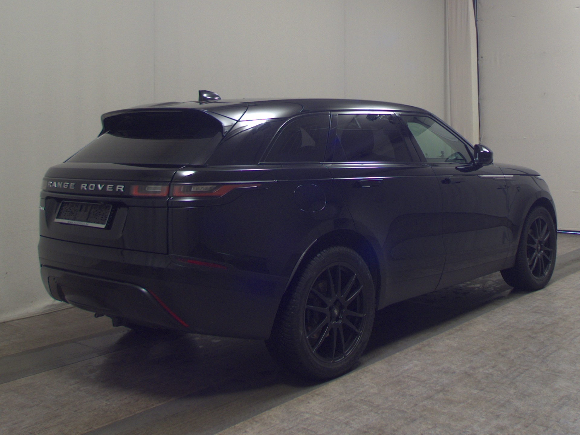 Land Rover Range Rover Velar Leder Nav LED DC Sound RfK AHK 4