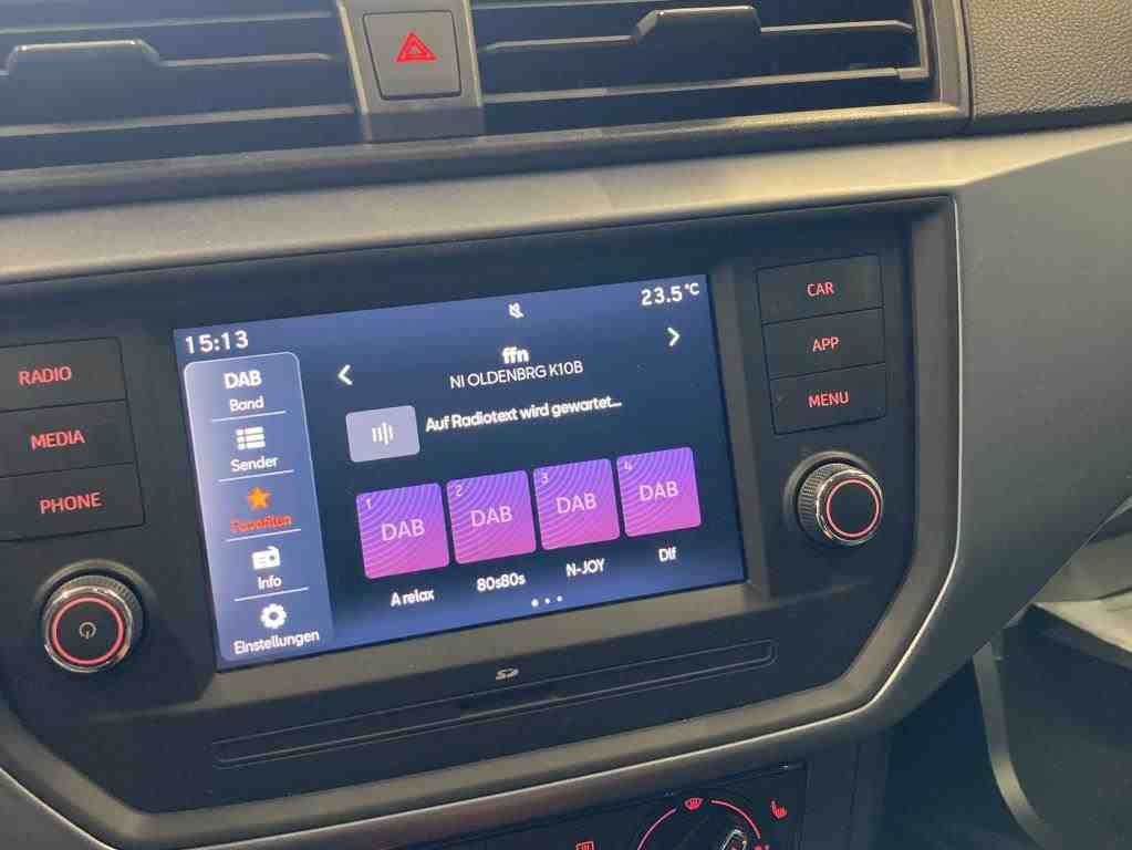 Seat Arona 1.0 TSI Style KLIMAAUT SHZ PDC 9