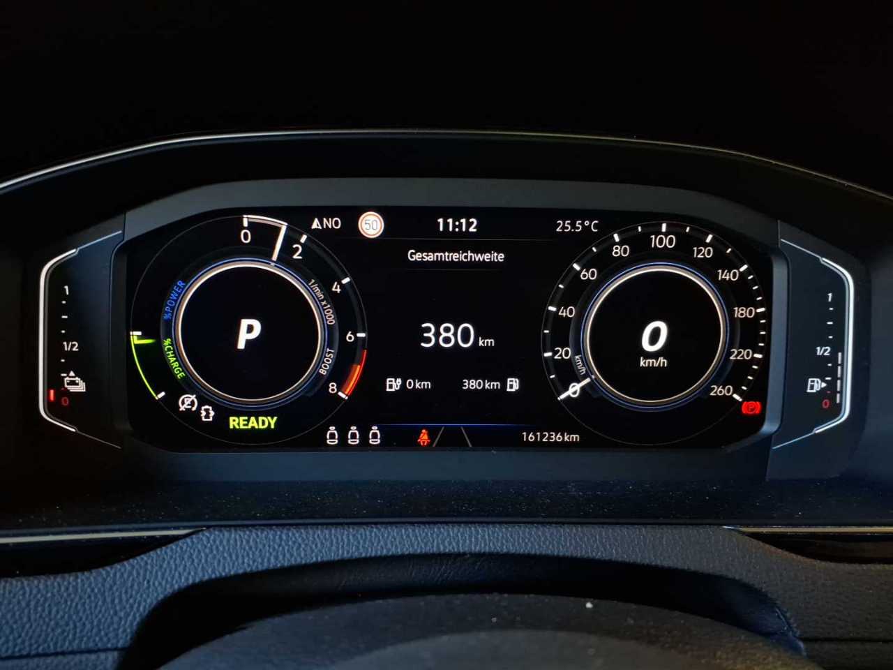 Volkswagen Passat Variant GTE 1.4 TSI Navi LED DC-Pro Pano 8