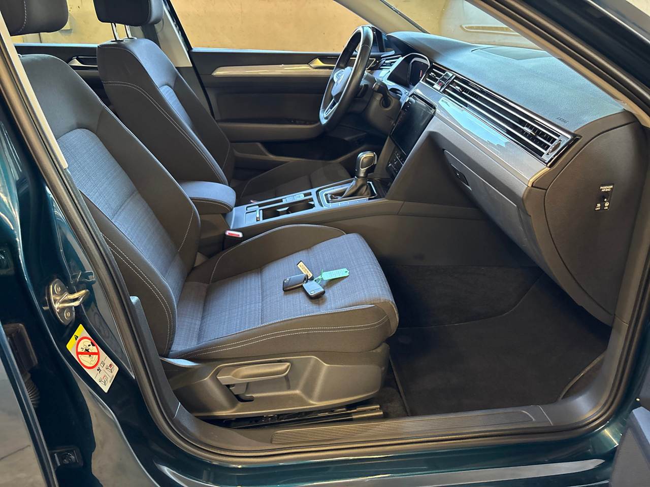 Volkswagen Passat Variant GTE 1.4 TSI Navi LED DC-Pro Pano 5