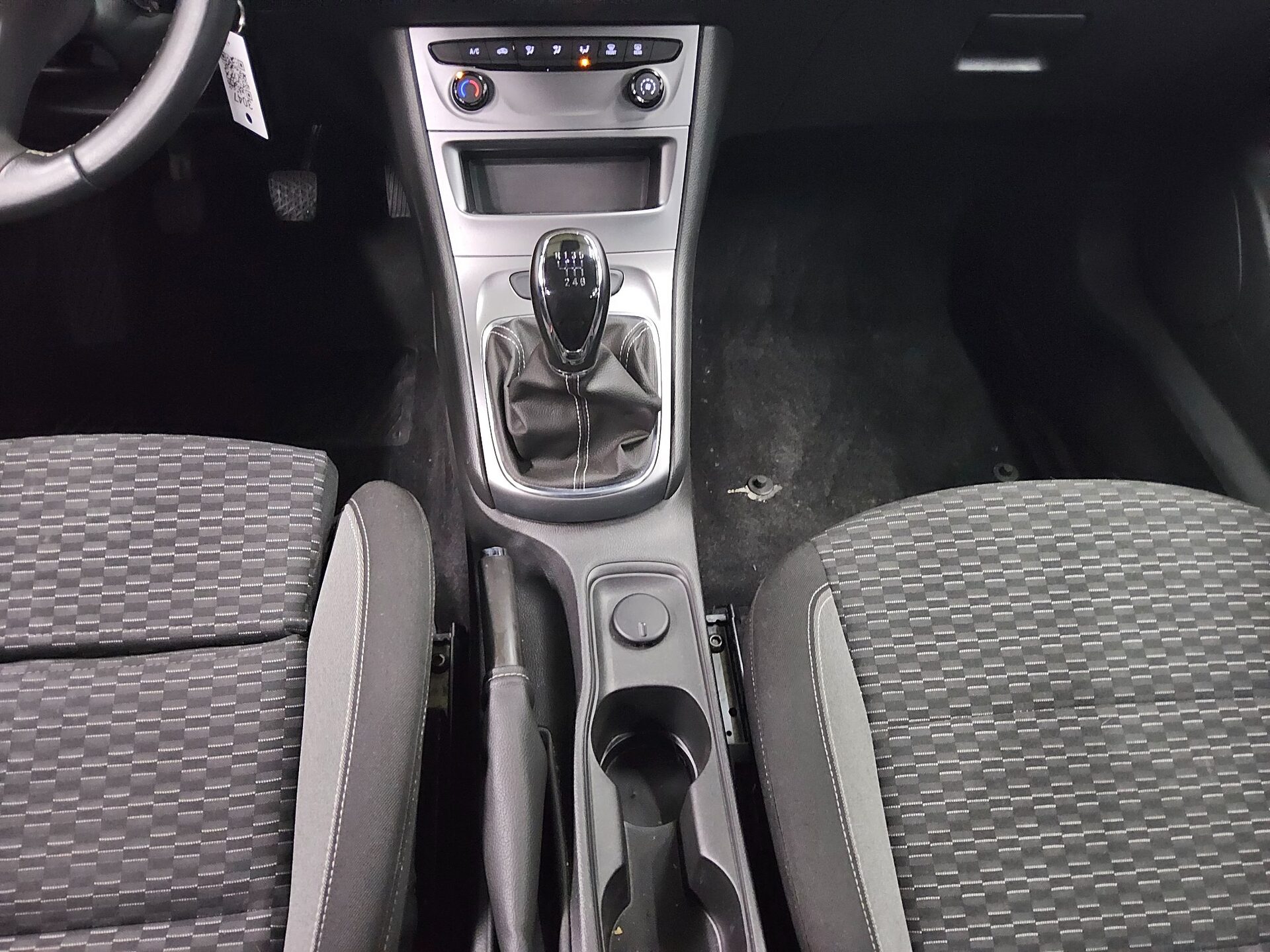 Opel Astra ST 1.5 D Business Ed. Navi LED DAB 6