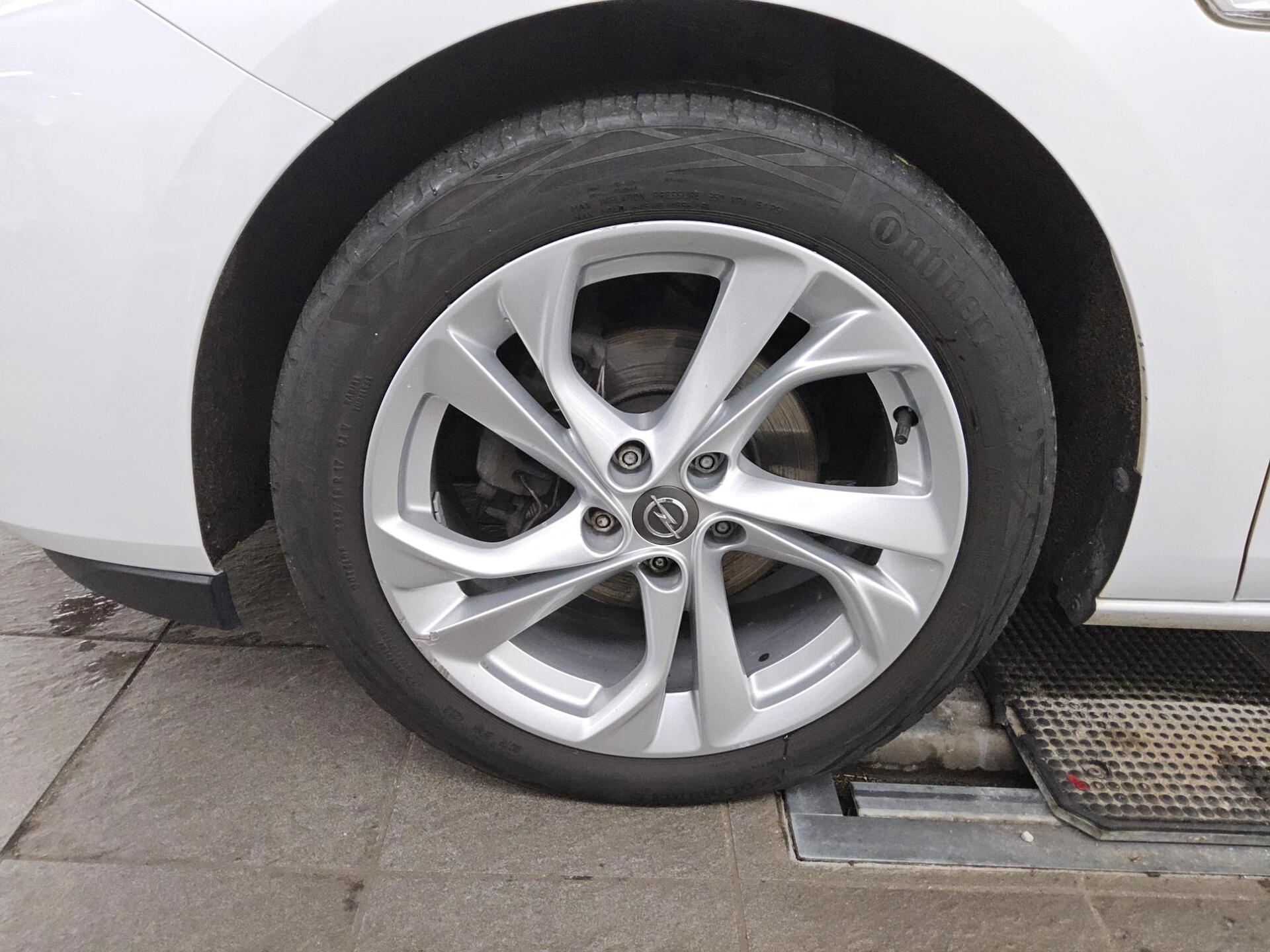 Opel Astra ST 1.5 D Elegance Navi LED T-Leder PDC SHZ 10
