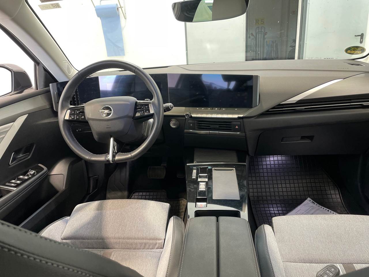 Opel Astra ST 1.5 D Business Elegance Navi LED RFK 5