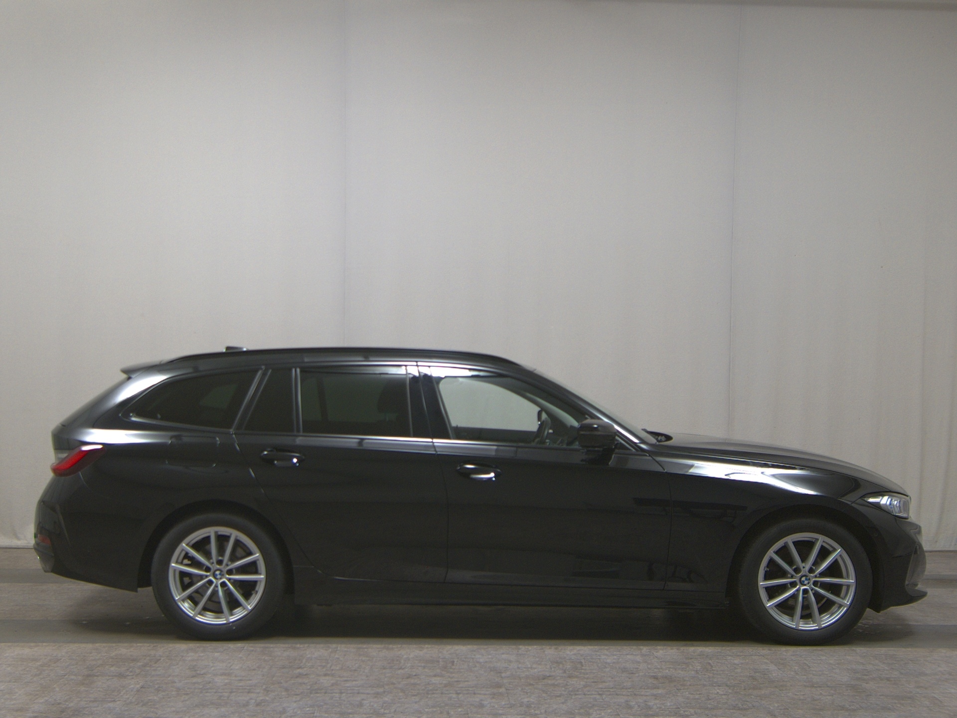 BMW 320d Touring T-Leder Navi HuD H-K LED
