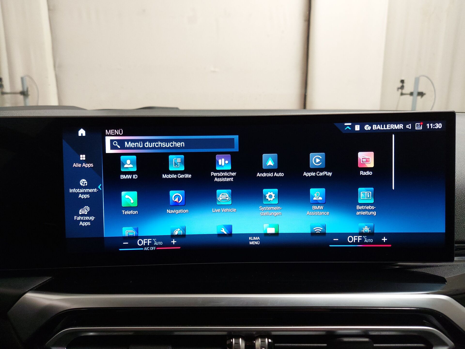 BMW 320d Touring T-Leder Navi HuD H-K LED 20