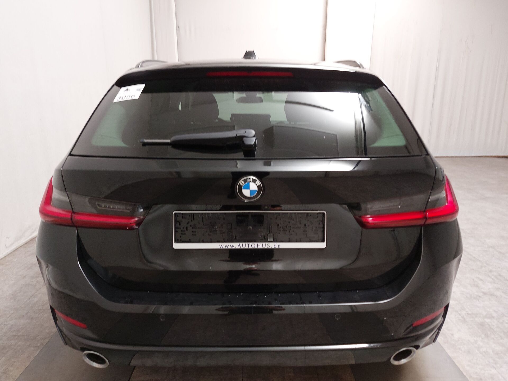 BMW 320d Touring T-Leder Navi HuD H-K LED 6