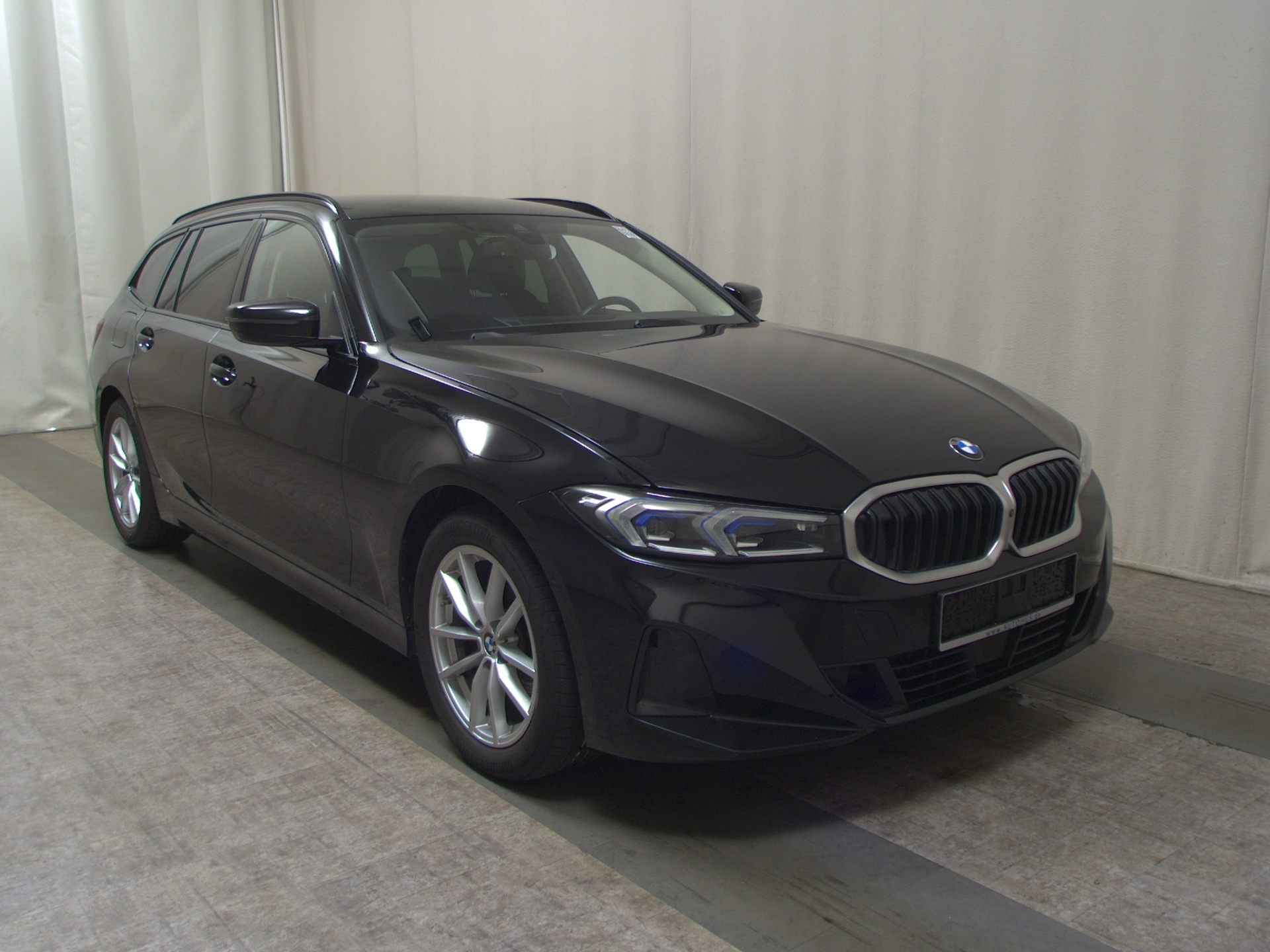 BMW 320d Touring T-Leder Navi HuD H-K LED 3