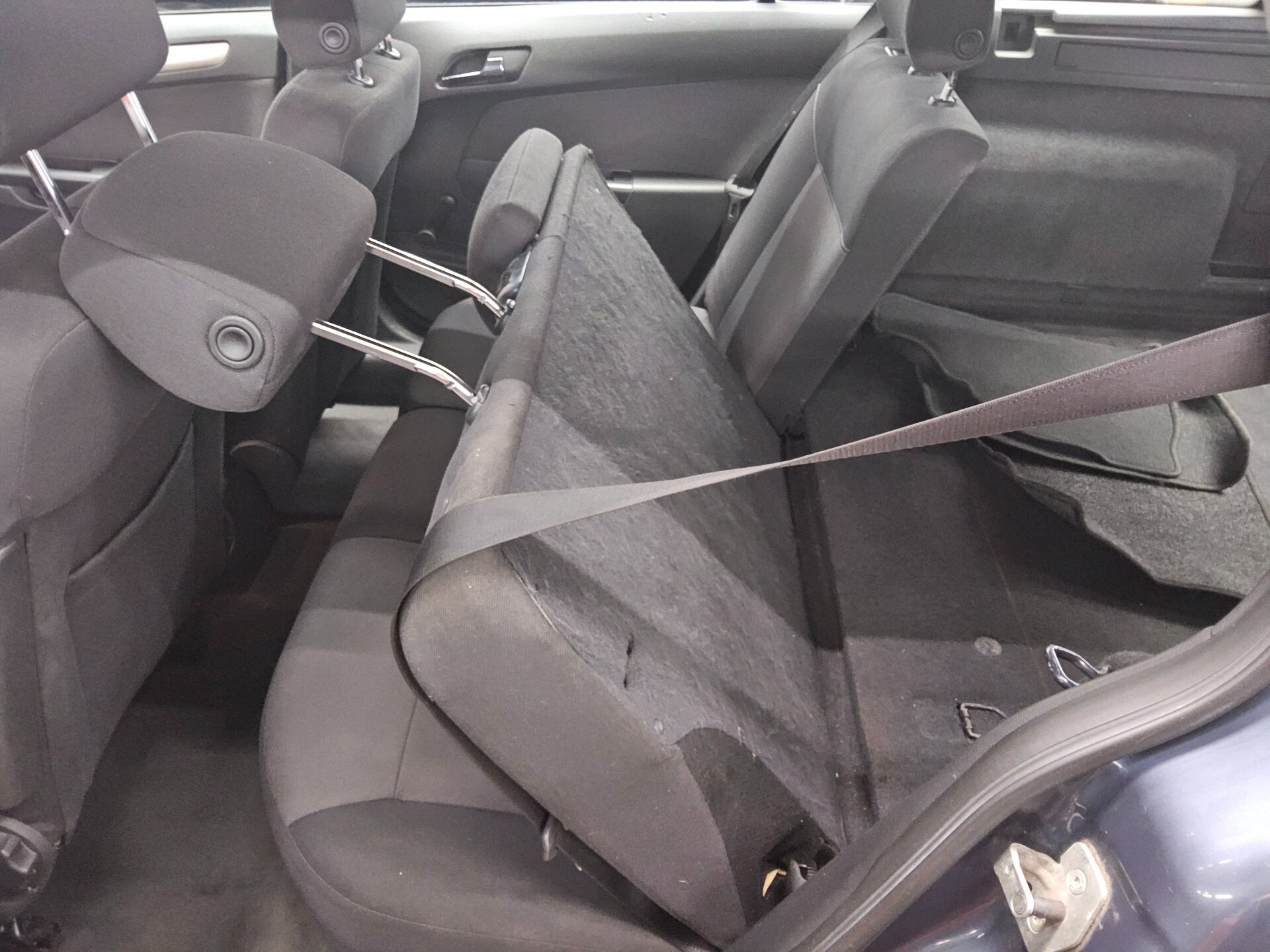 Opel Astra Caravan Edition Navi Radio Klima Tempomat 13
