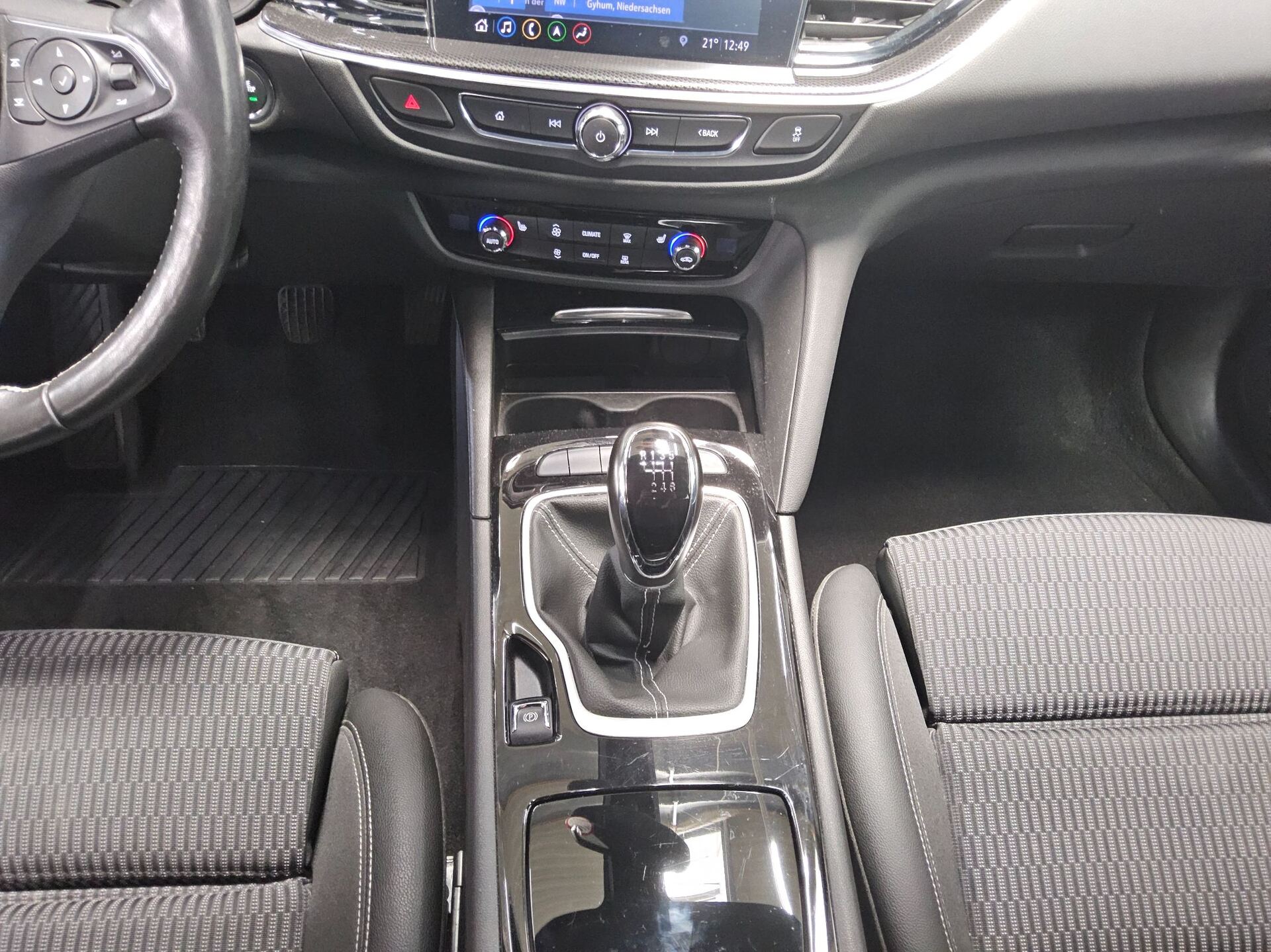 Opel Insignia ST 2.0 D Business Elegance T-Leder Navi 6