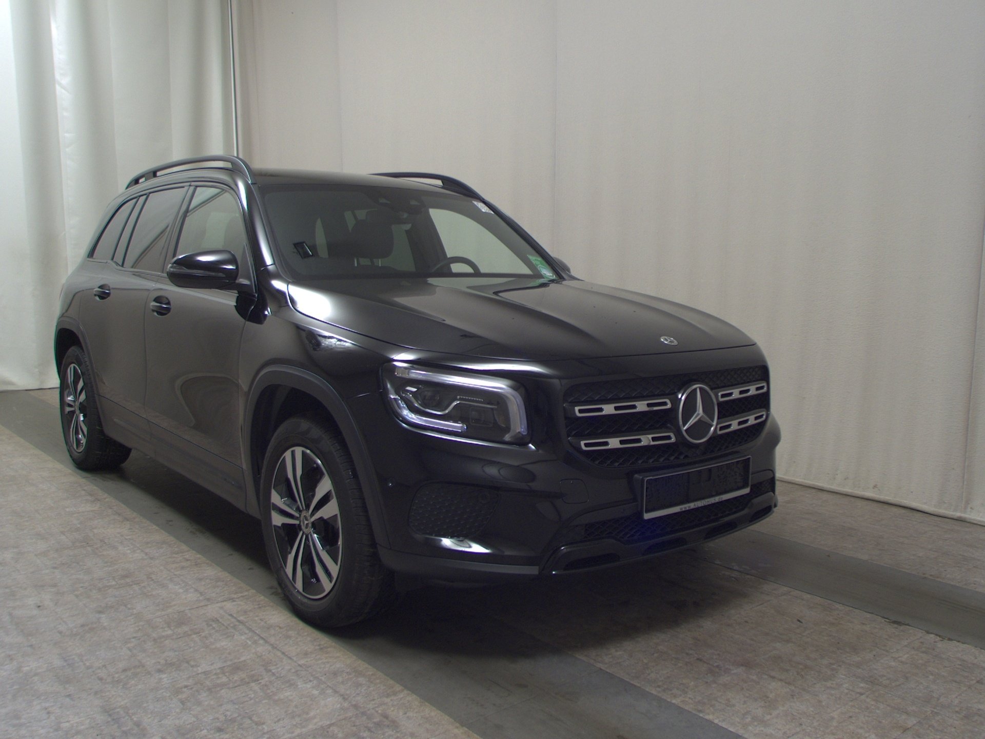 Mercedes-Benz GLB 200 d Progressive Navi LED MBUX+ AHK RFK 3