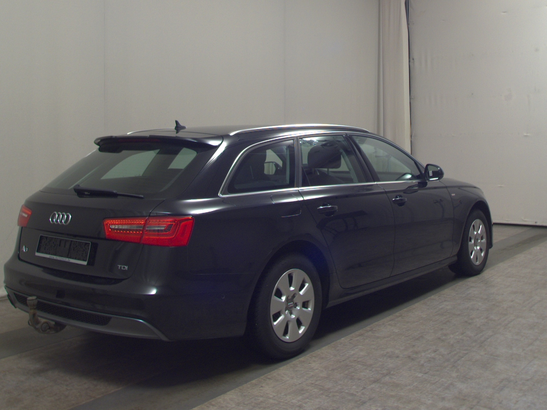 Audi A6 Avant 2.0 TDI S-Line Ext. AHK Navi LED 4