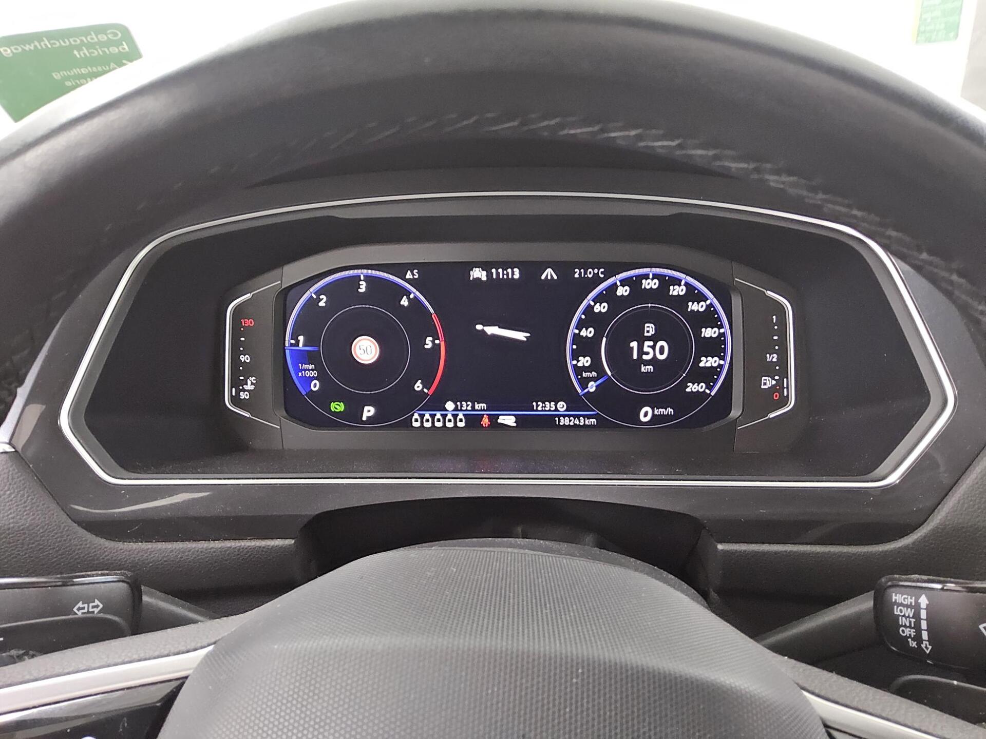 Volkswagen Tiguan Allspace 2.0 TDI 4M R-Line 7-Sitze Navi LED AID Pano H/K 8