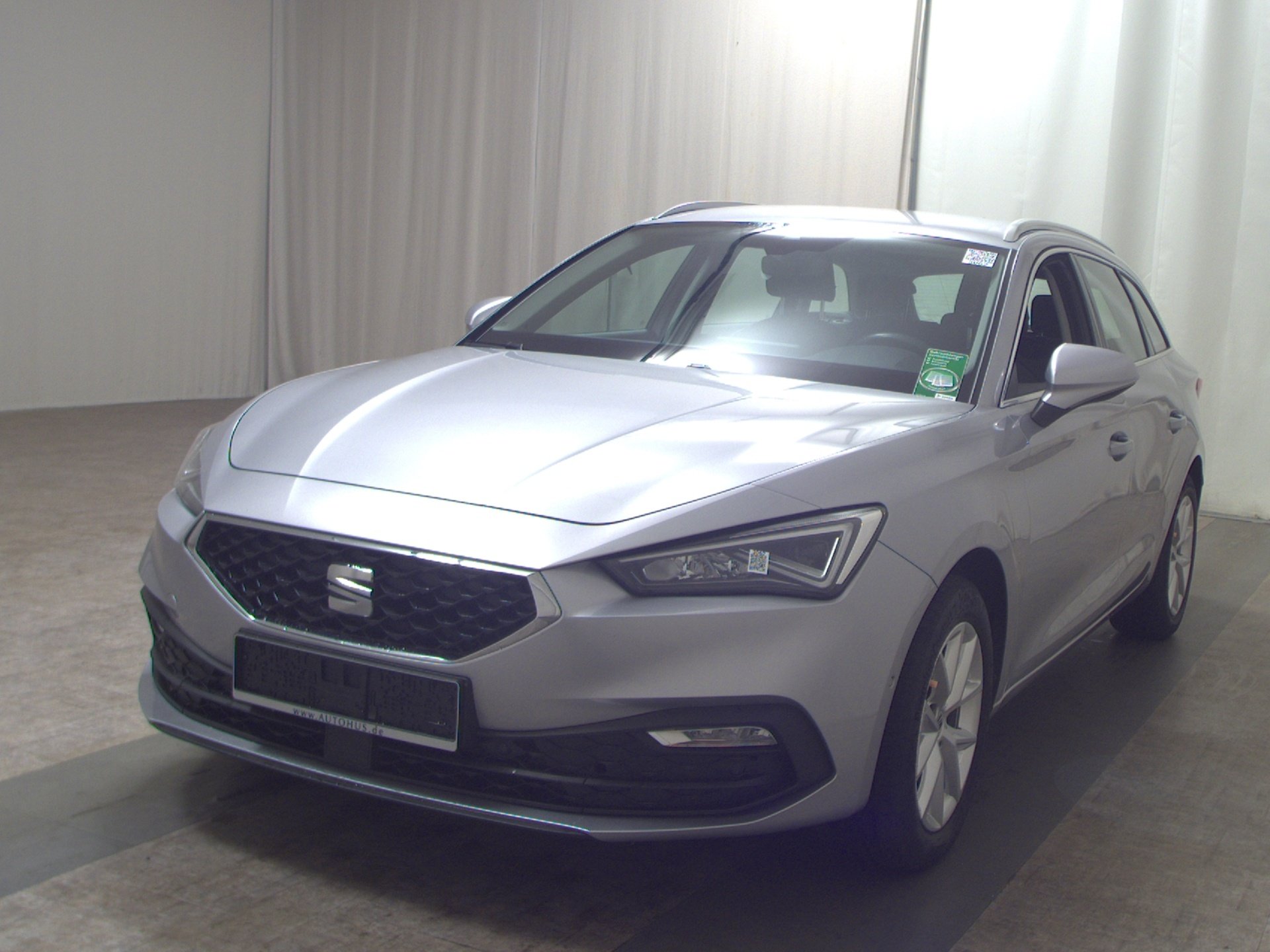 Seat Leon Sportstourer 2.0 TDI Style Navi LED AHK RfK 2
