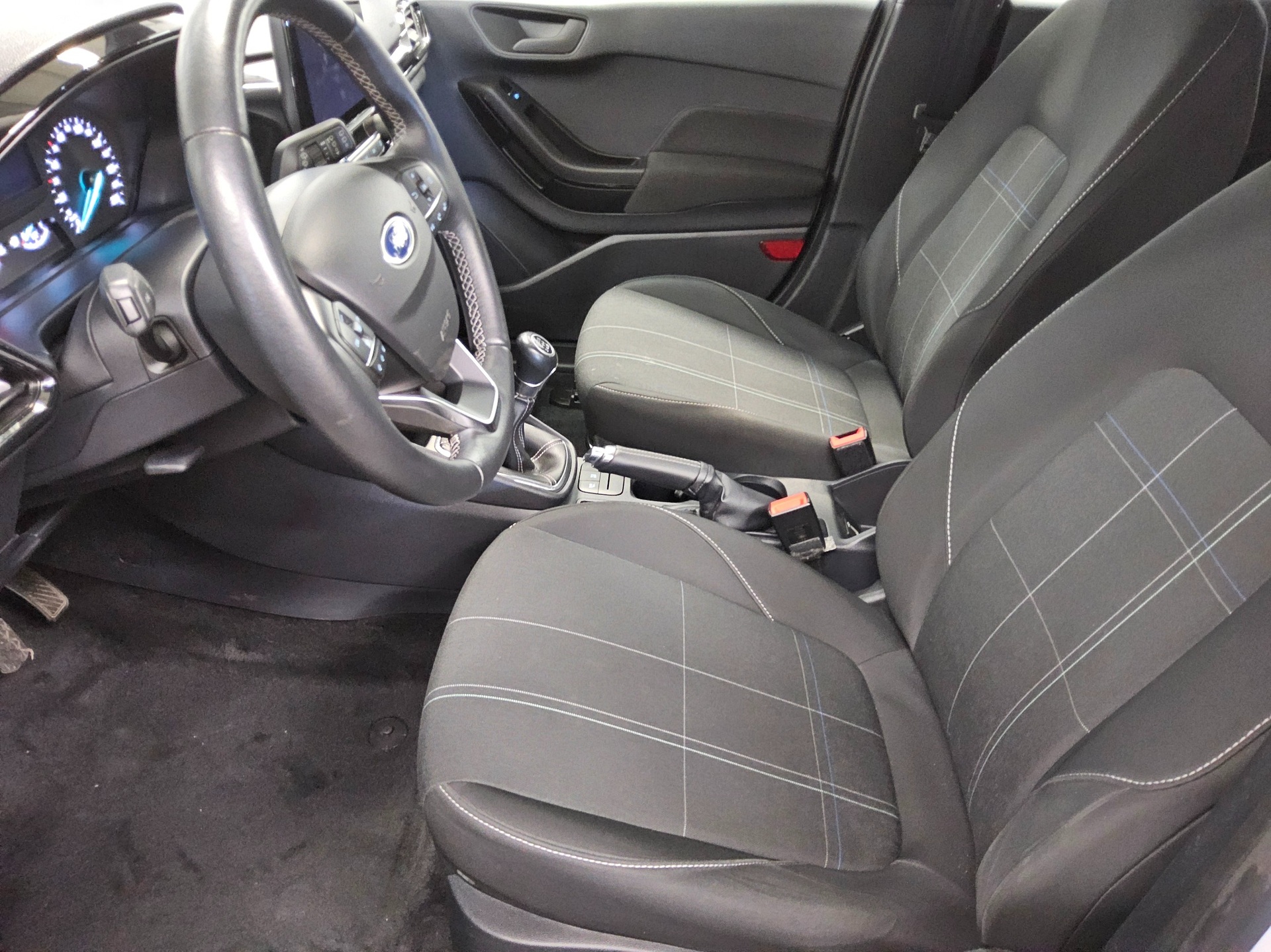 Ford Fiesta 1.1 Trend LED DAB PDC Shz Klima 8