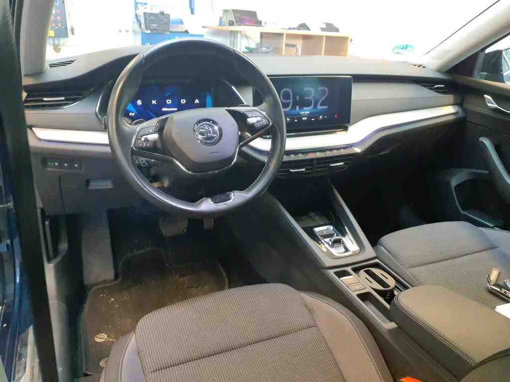 Skoda Octavia Kombi 1.4 TSI iV Ambition NAVI KLIMAAUT SHZ PDC LED 5
