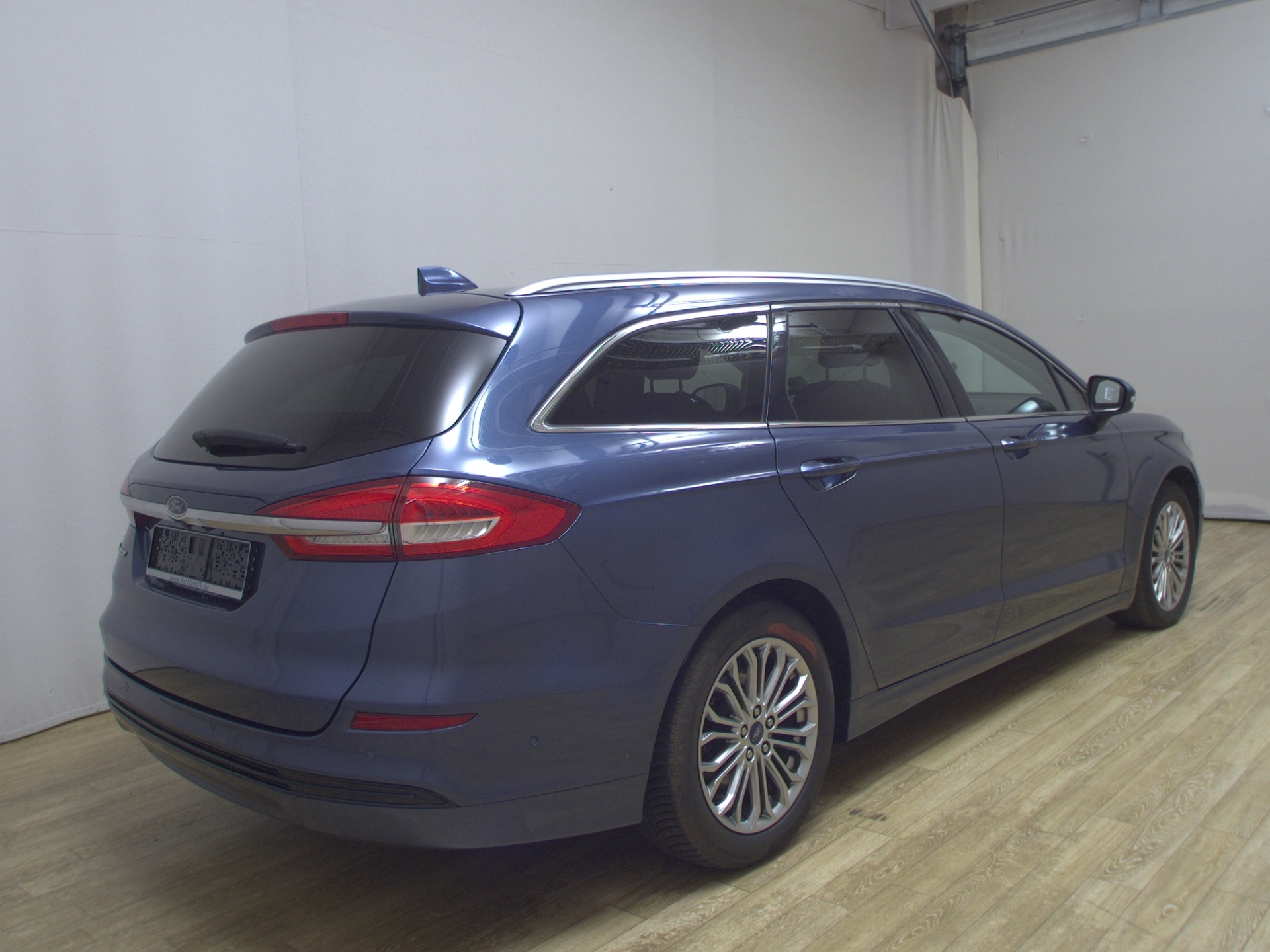Ford Mondeo Turnier 2.0 EB Titanium Navi LED ACC RFK 4