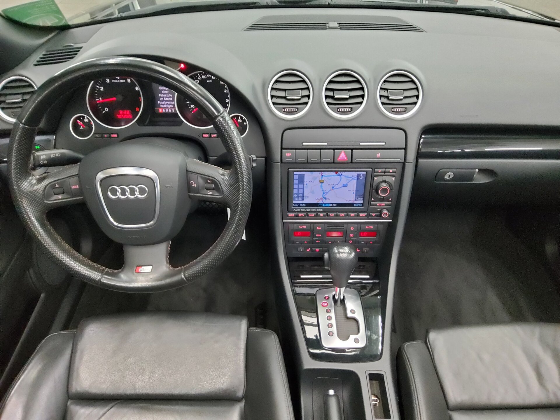 Audi A4 2.0 TFSI Cabrio S-Line Leder AHK Xenon BOSE 6