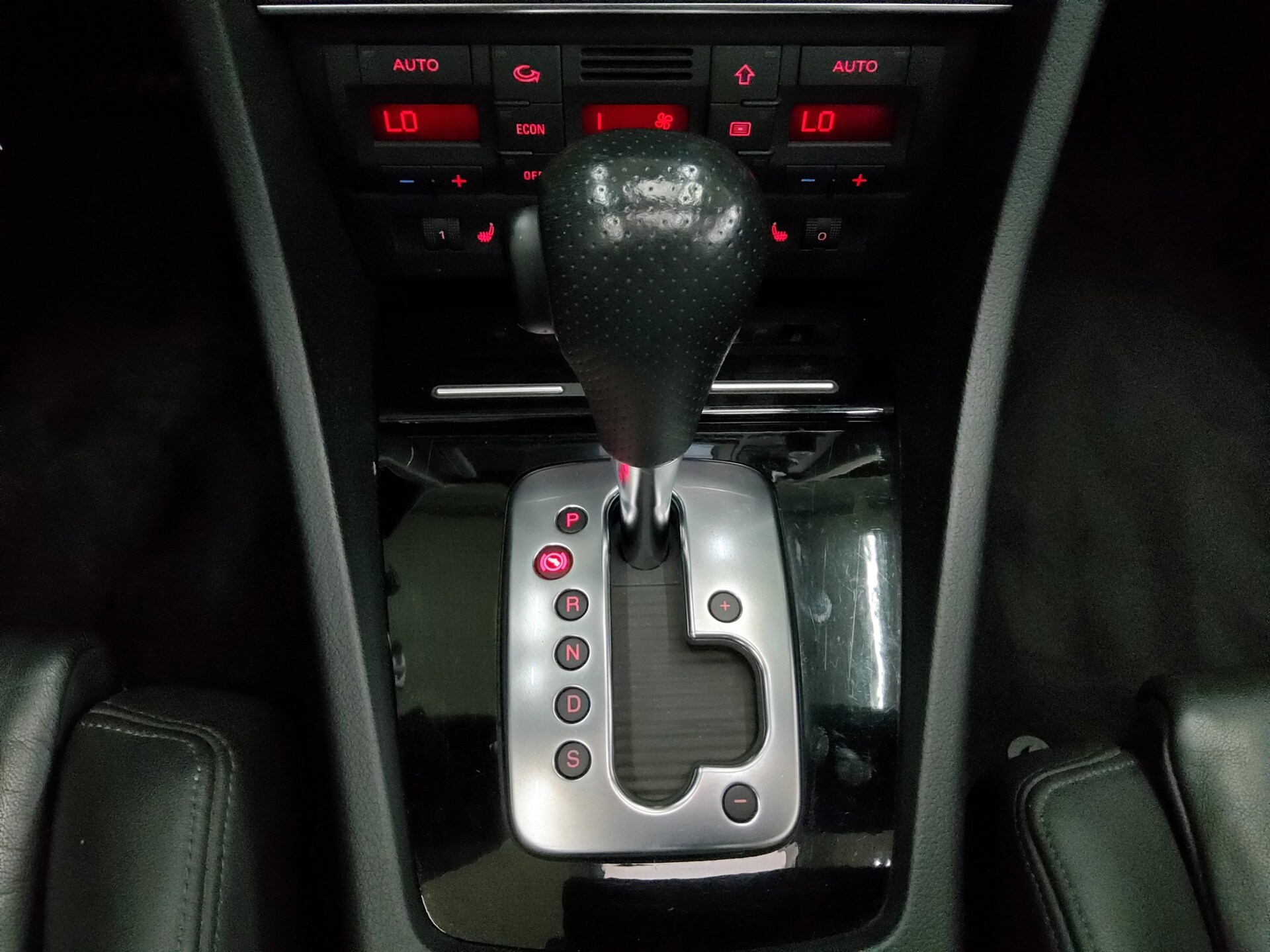 Audi A4 2.0 TFSI Cabrio S-Line Leder AHK Xenon BOSE 8