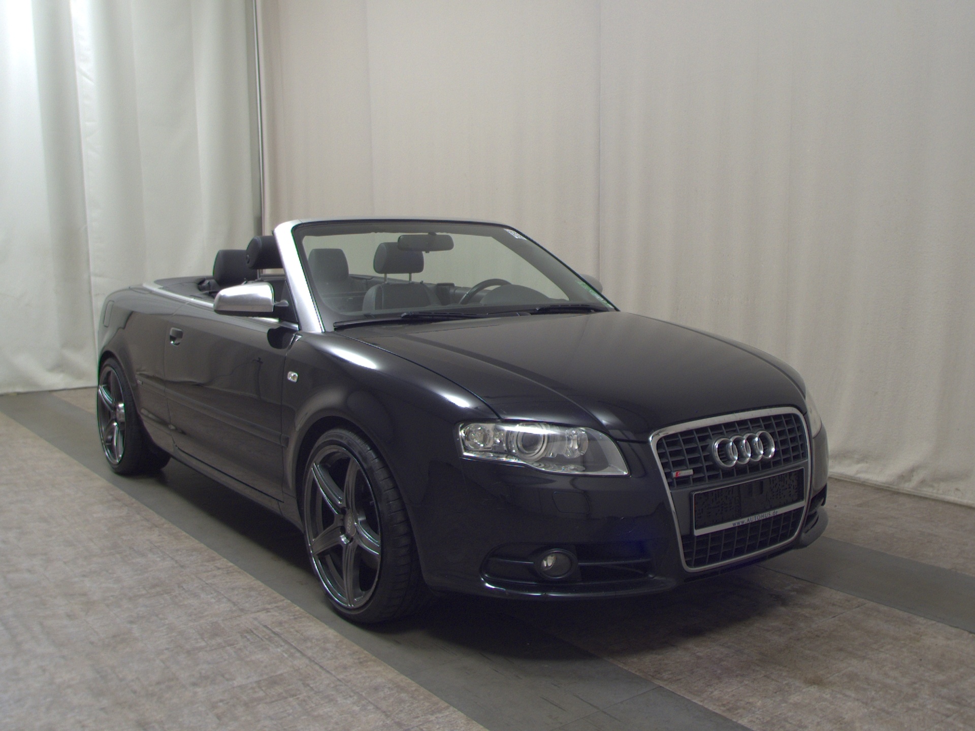 Audi A4 2.0 TFSI Cabrio S-Line Leder AHK Xenon BOSE 3