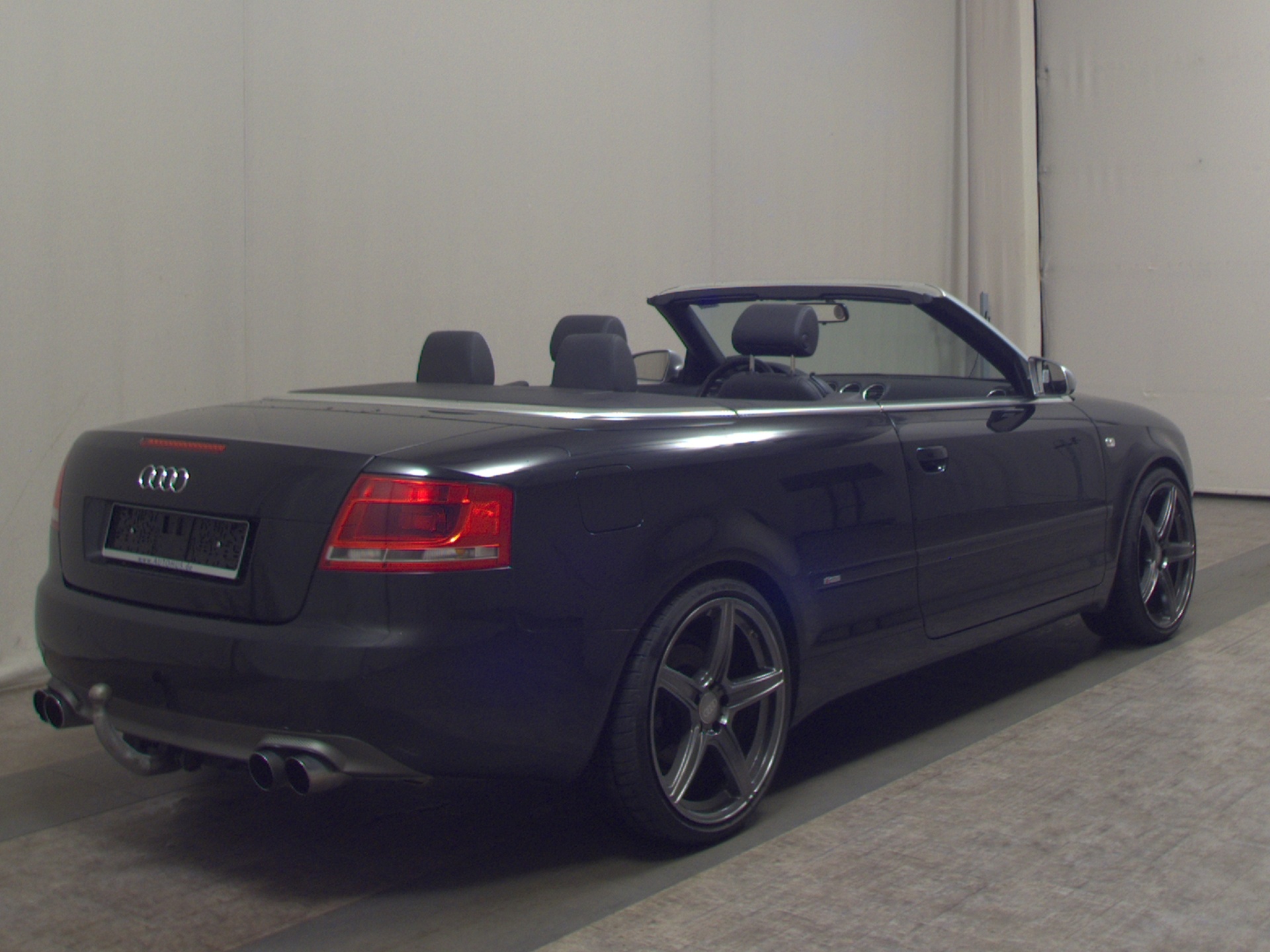 Audi A4 2.0 TFSI Cabrio S-Line Leder AHK Xenon BOSE 4