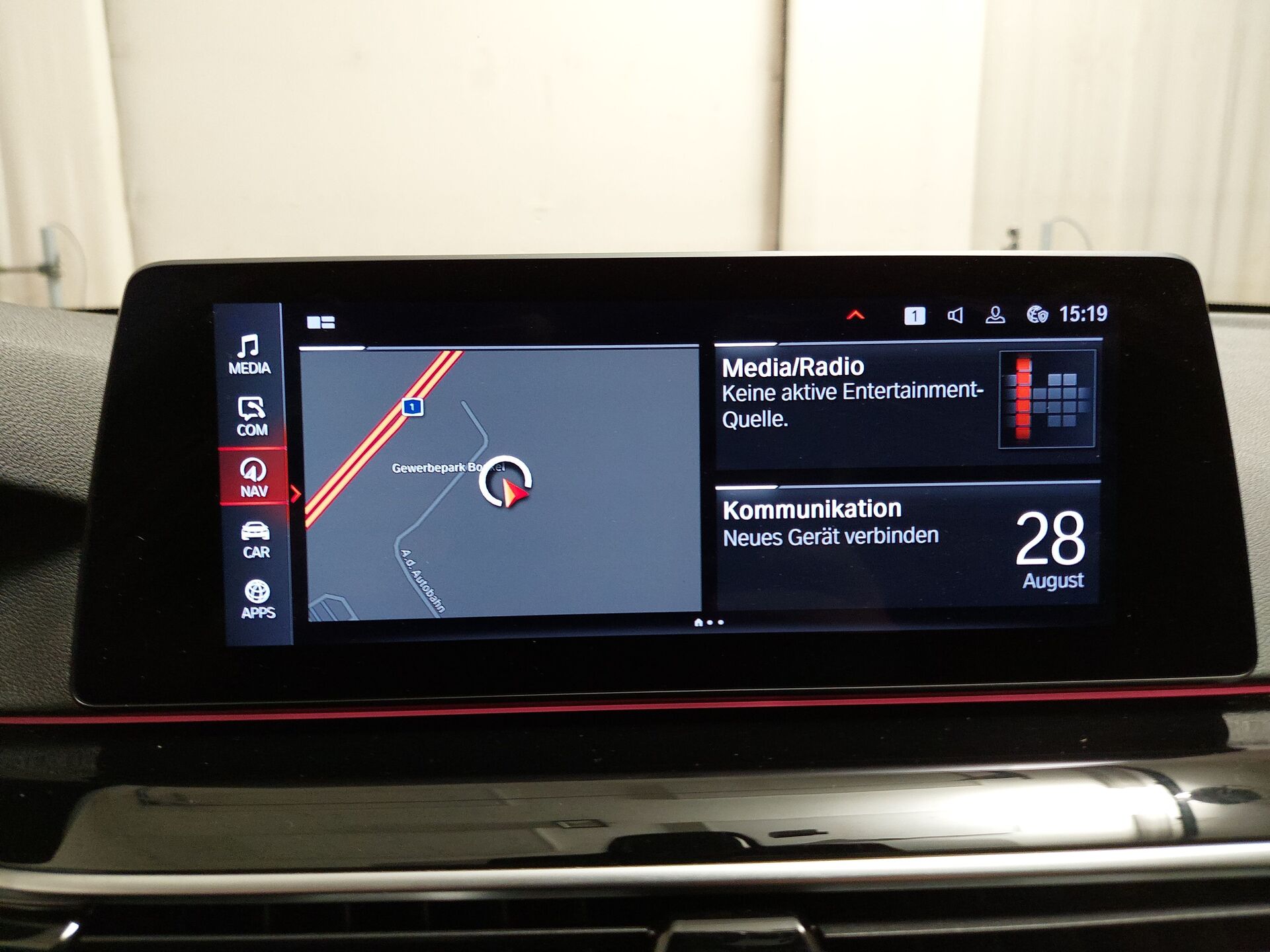 BMW 520d Touring Sport-Line NAVI ANDROID KLIMAAUT SHZ PDC 19