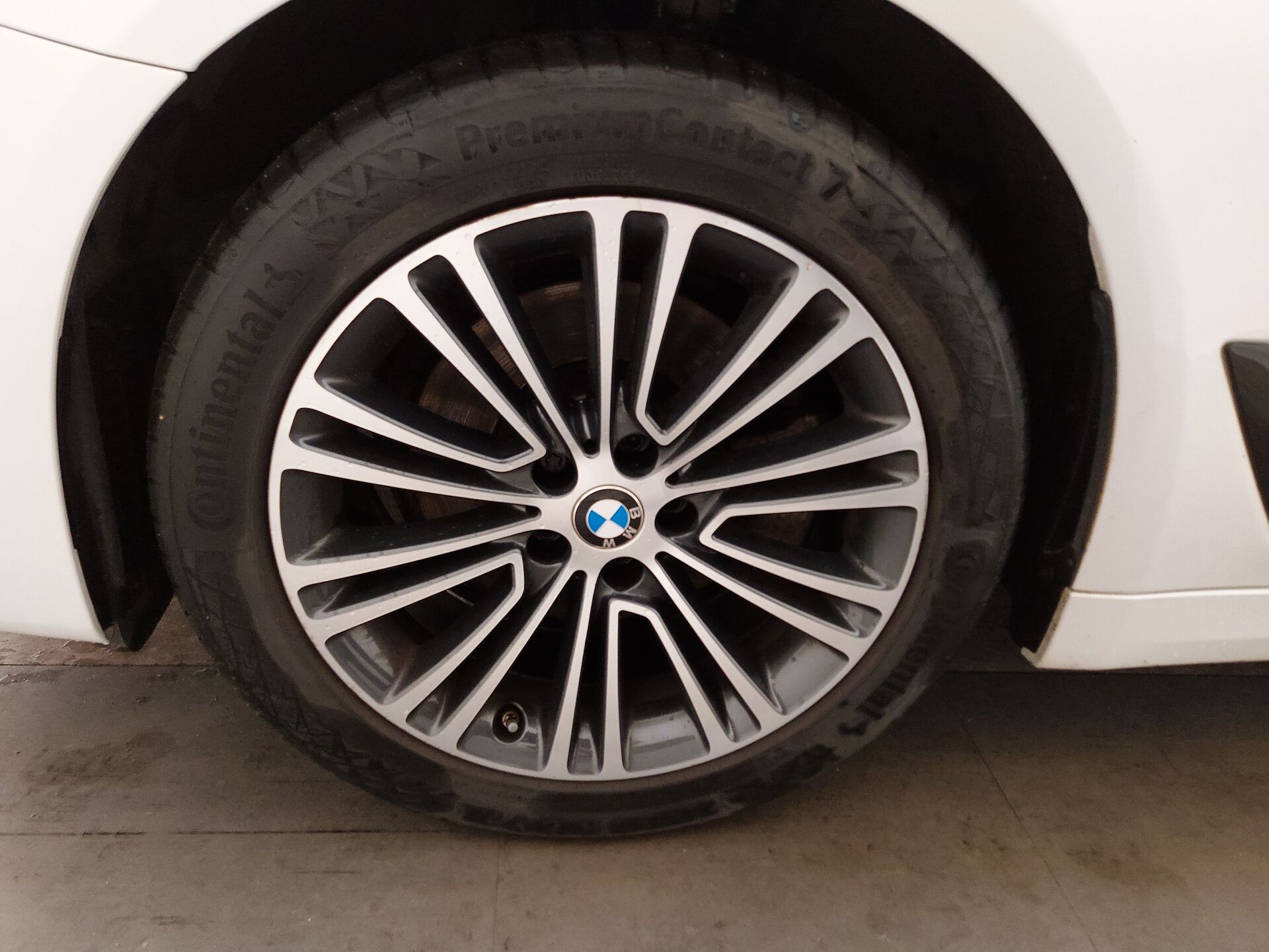 BMW 520d Touring Sport-Line NAVI ANDROID KLIMAAUT SHZ PDC 7