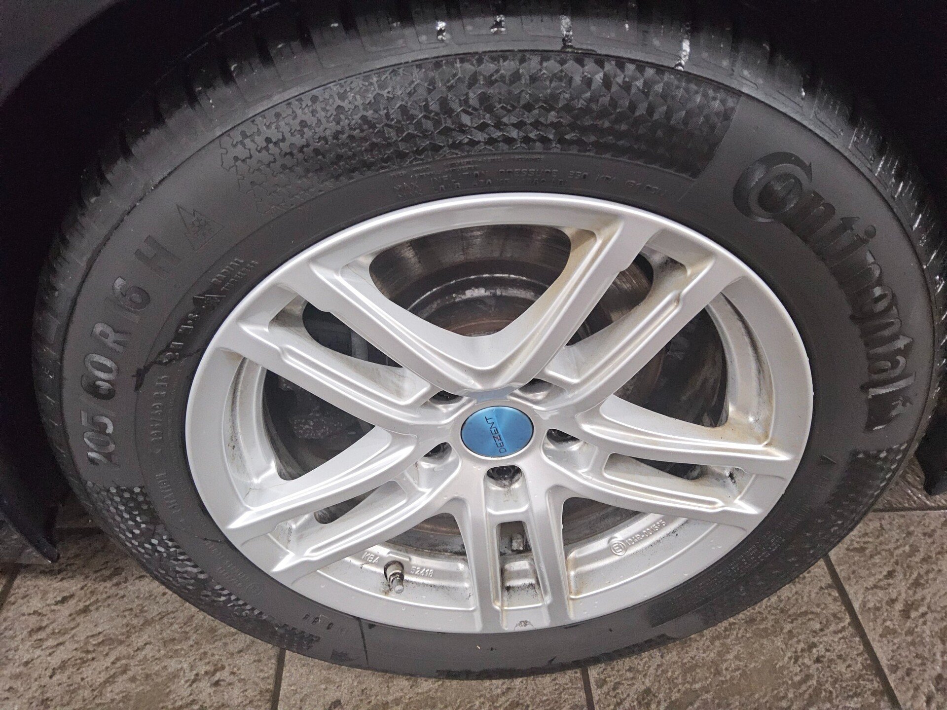 BMW 320dA Touring Sport-Line T-Leder Navi LED LC Pro 11
