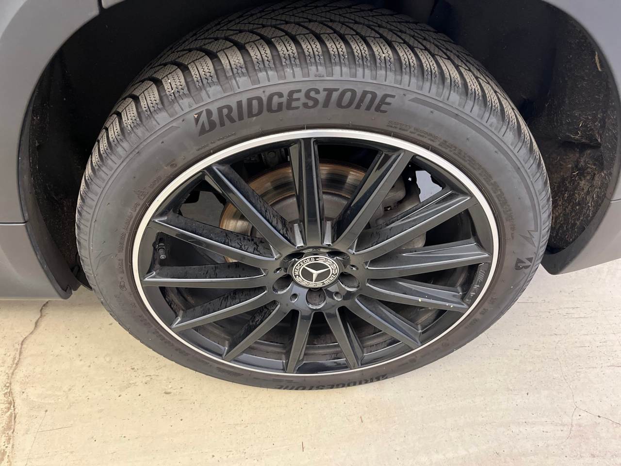 Mercedes-Benz GLB 220 d AMG-Line Navi LED MBUX+ Pano Burmester 12