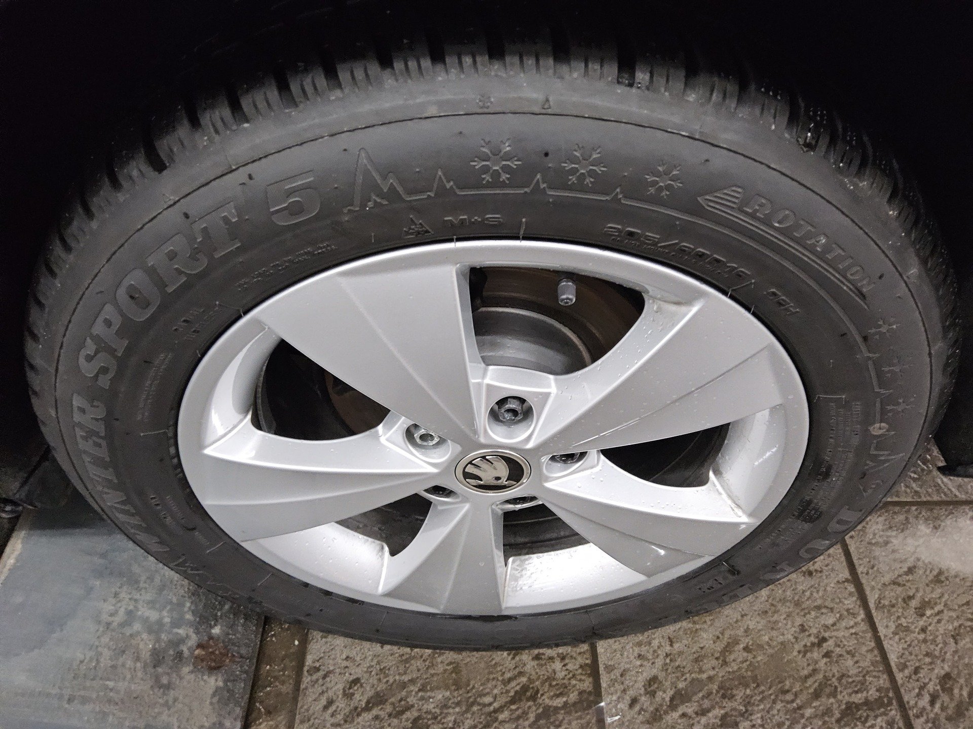 Skoda Octavia Kombi 2.0 TDI Ambition Navi LED AHK ACC 11