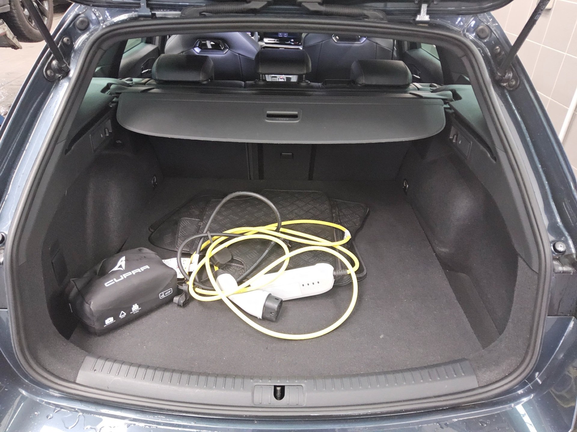 Cupra Leon Sportstourer 1.4 e-Hybrid T-Leder Navi LED 12
