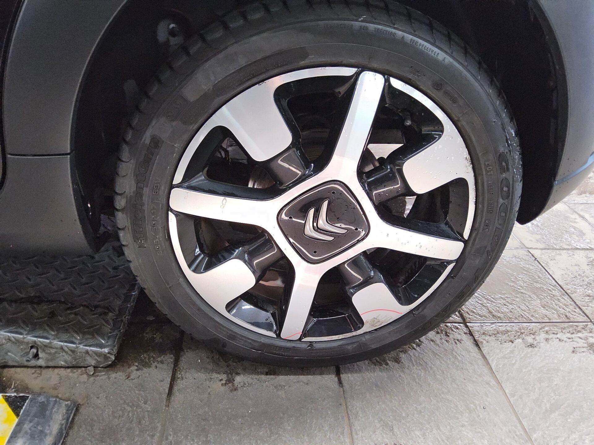 Citroën C3 1.5 BlueHDi Shine Pano PDC Shz Klima 10