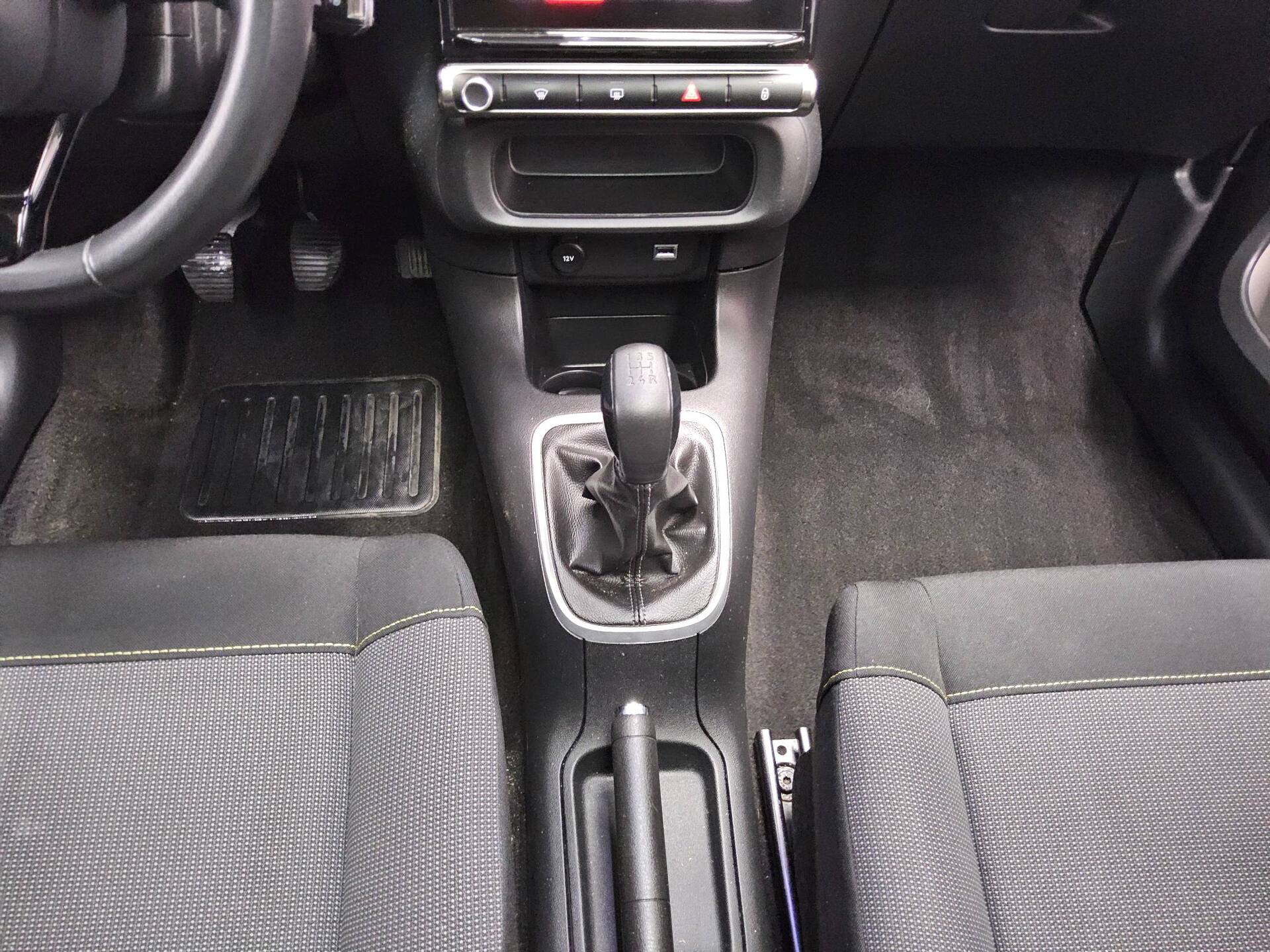 Citroën C3 1.5 BlueHDi Shine Pano PDC Shz Klima 6