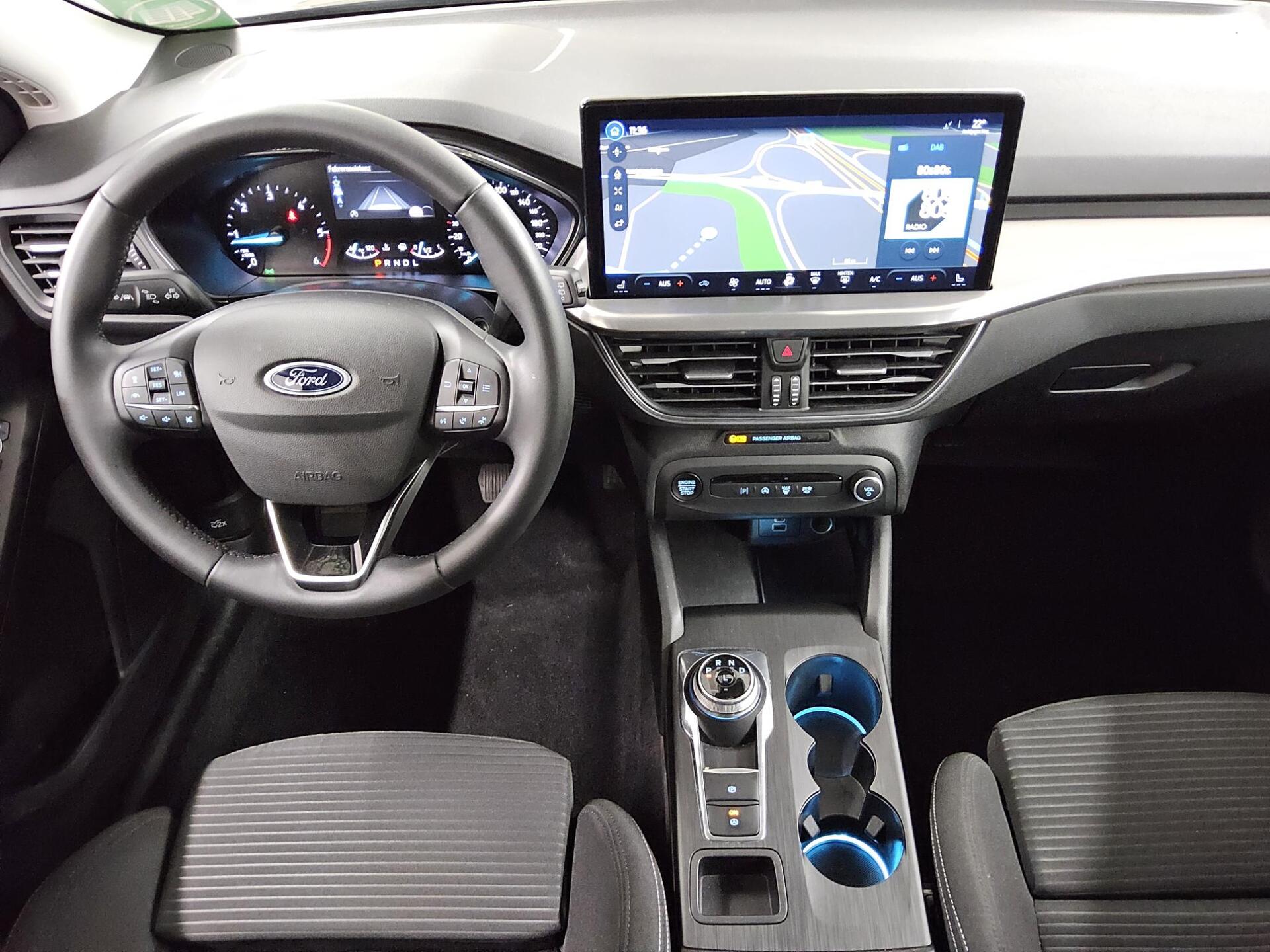 Ford Focus Turnier 1.5 EB Titanium Navi LED RFK Shz 5