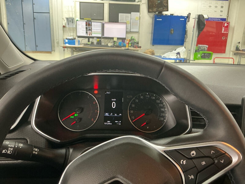 Renault Clio 1.0 NAVI LED SHZ PDC 9