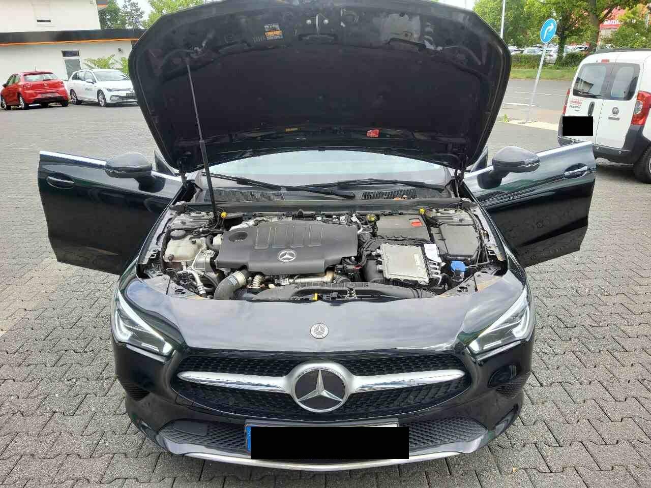 Mercedes-Benz CLA 220 d Progressive Navi MB-LED MBUX Leder Sthzg 11