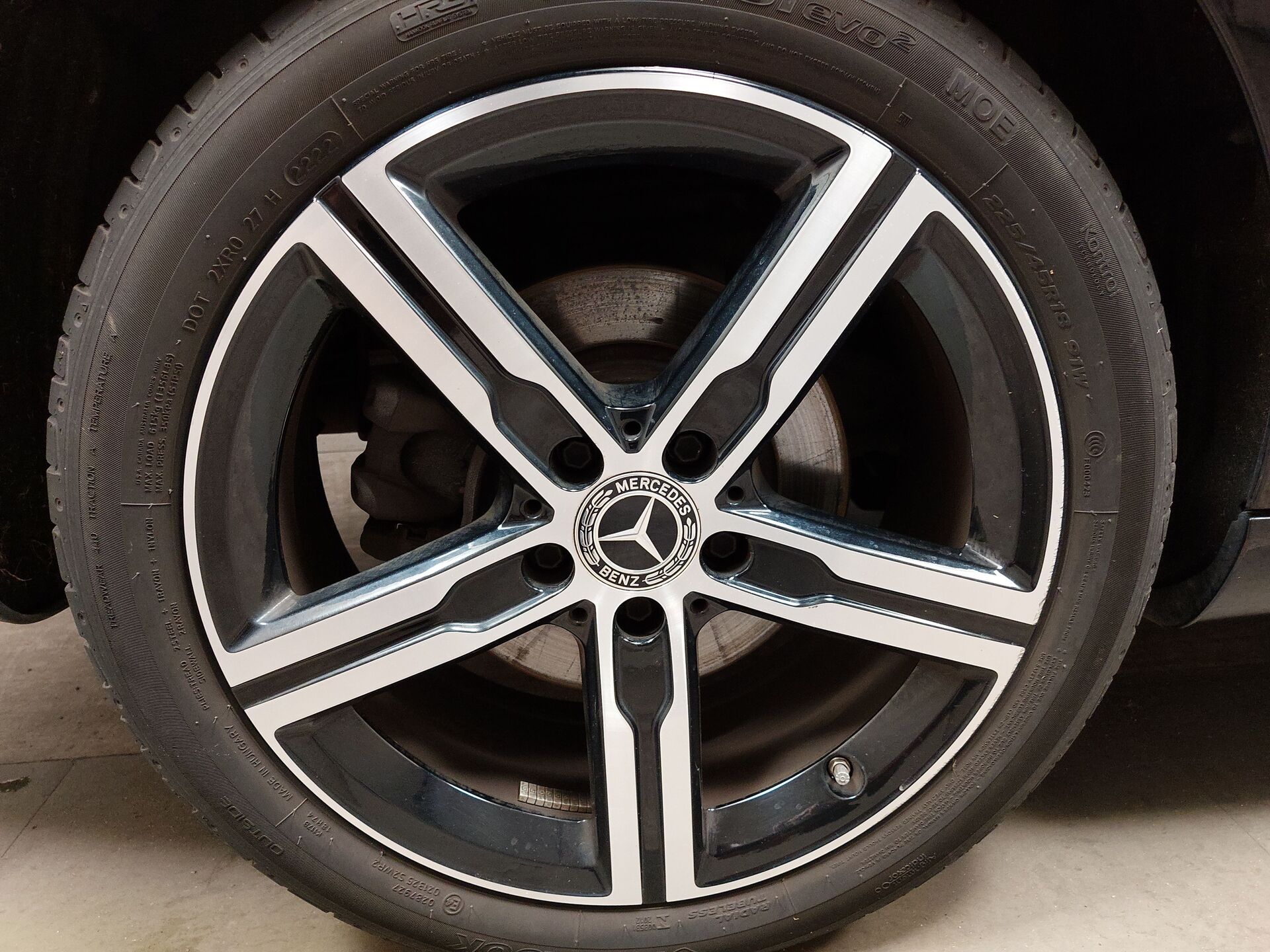 Mercedes-Benz 220 d Progressive Navi MB-LED MBUX StandHzg 11
