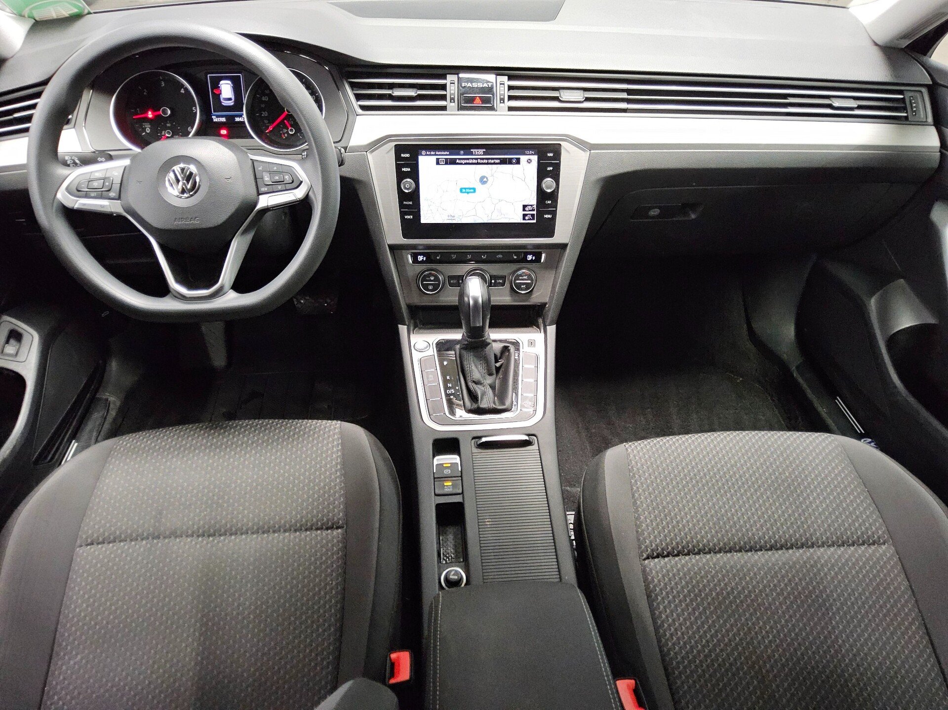 Volkswagen Passat Var. 1.6 TDI Navi LED ACC Shz 5