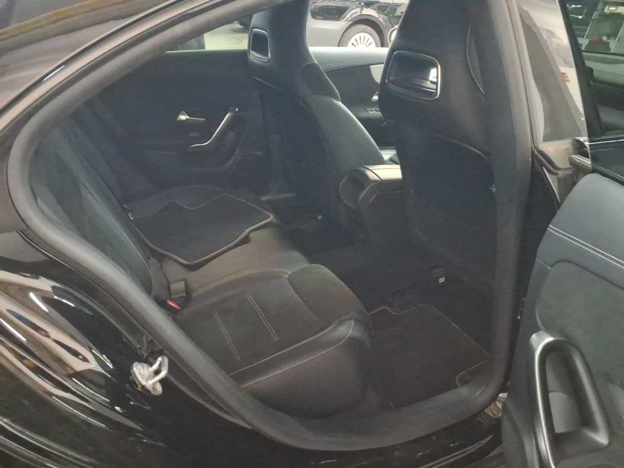 Mercedes-Benz CLA 200 Coupé AMG-Line Night Navi LED 7