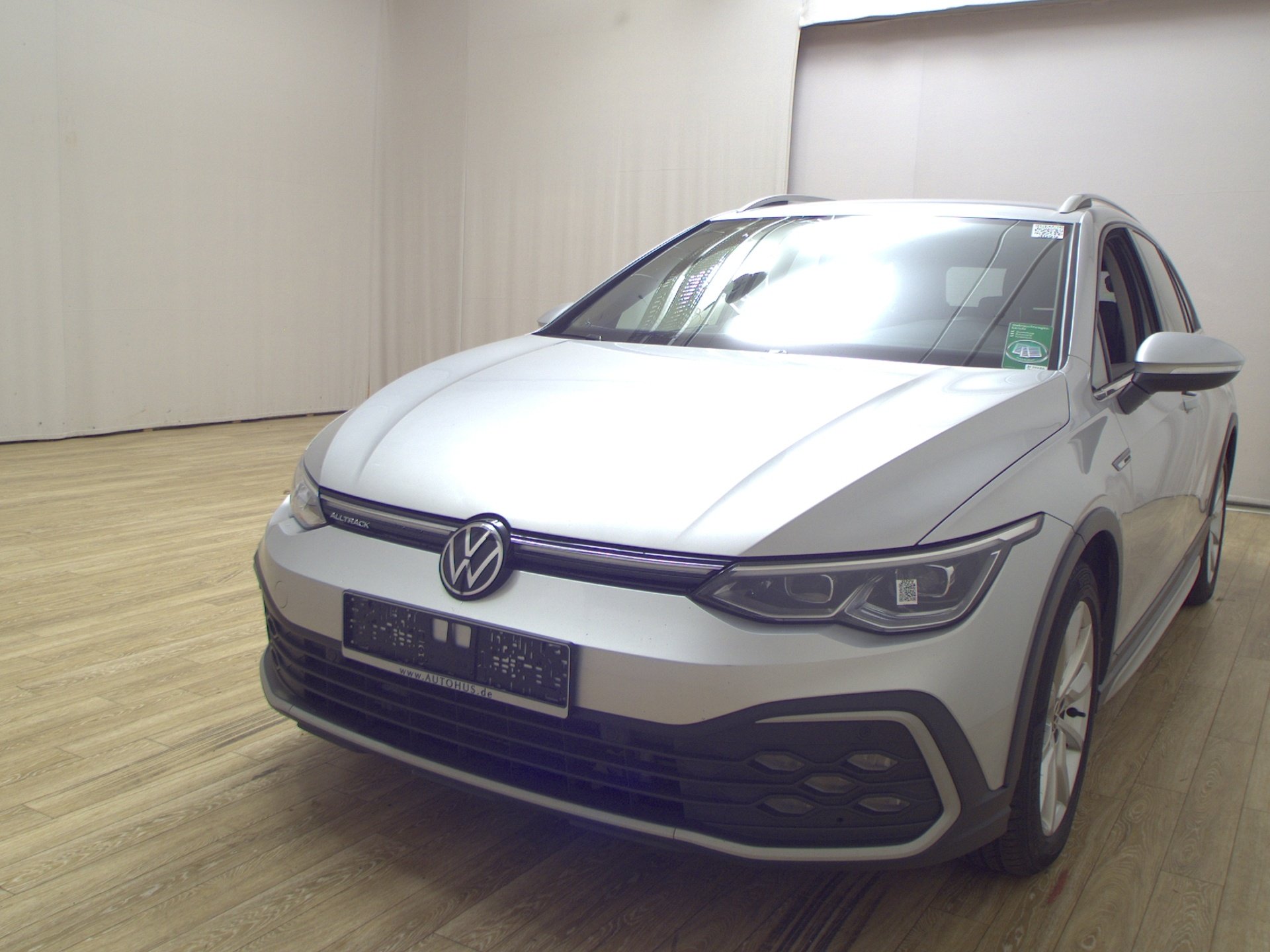 Volkswagen Golf-8 Alltrack 2.0 TDI 4M Navi LED+ AID AHK ACC 2