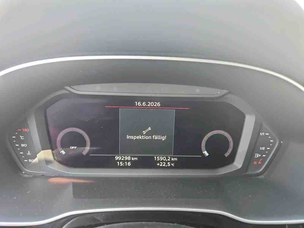 Audi Q3 35 TDI S-Line RFK LED AHK 10