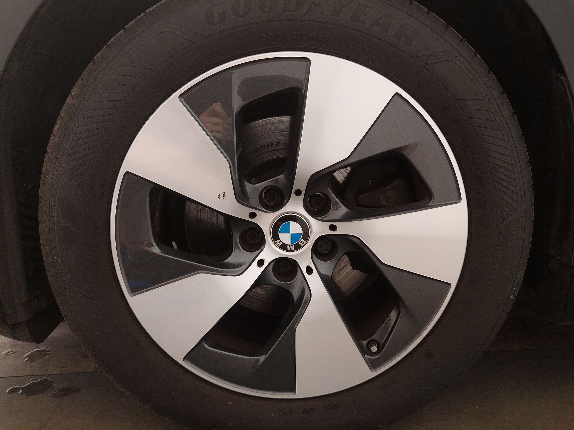 BMW 520d Touring LEDER NAVI LED LC PRO ACC AHK 8