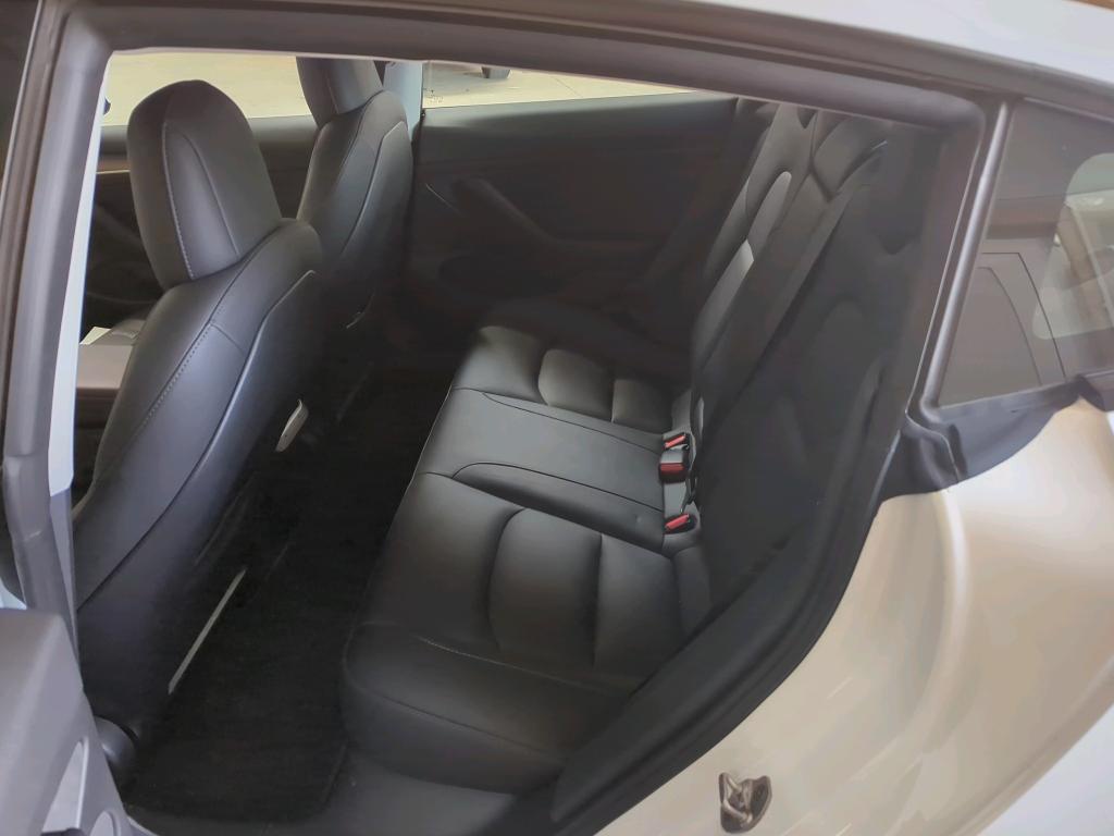 Tesla Model 3 Long Range AWD NAVI LED PANO SHZ KAMERA 7