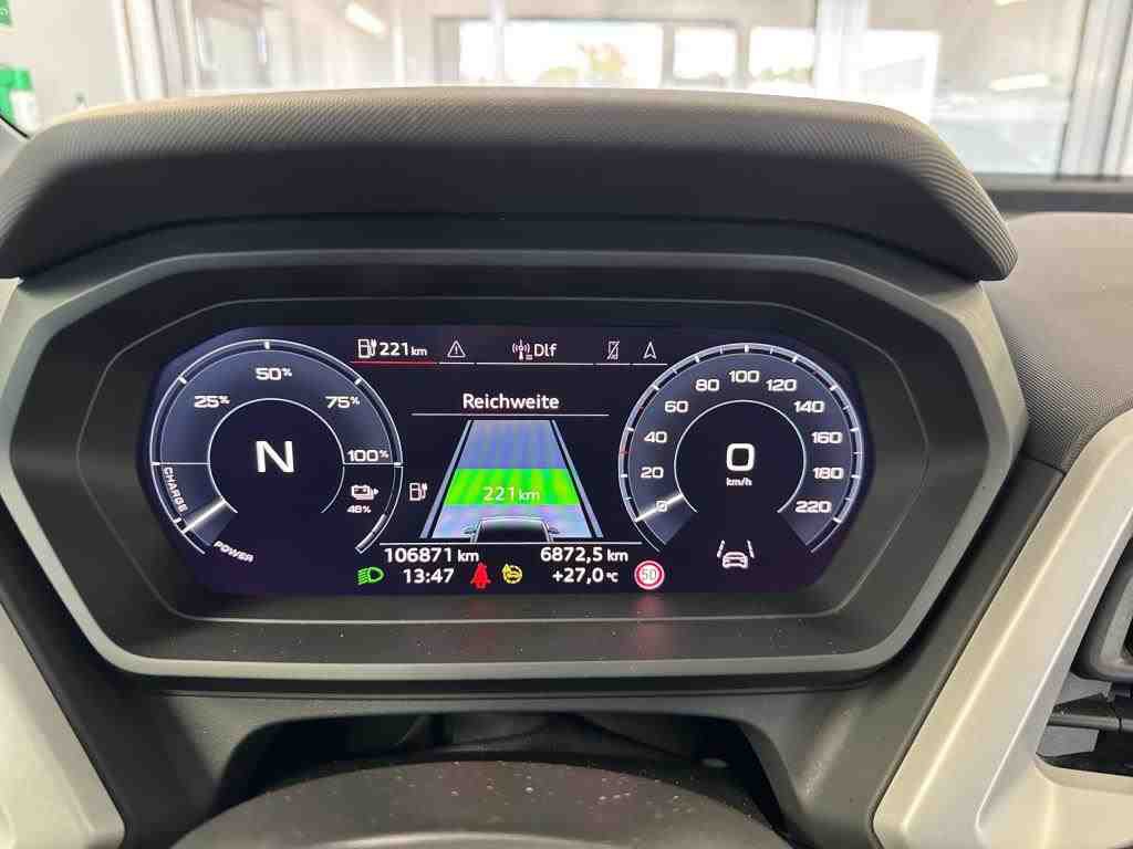 Audi e-tron NAVI KLIMAAUT SHZ RFK LED 7
