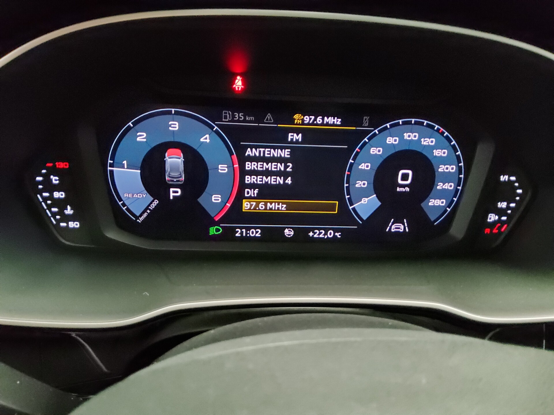 Audi Q3 40 TDI advanced Navi LED Virtual PDC SHZ 8