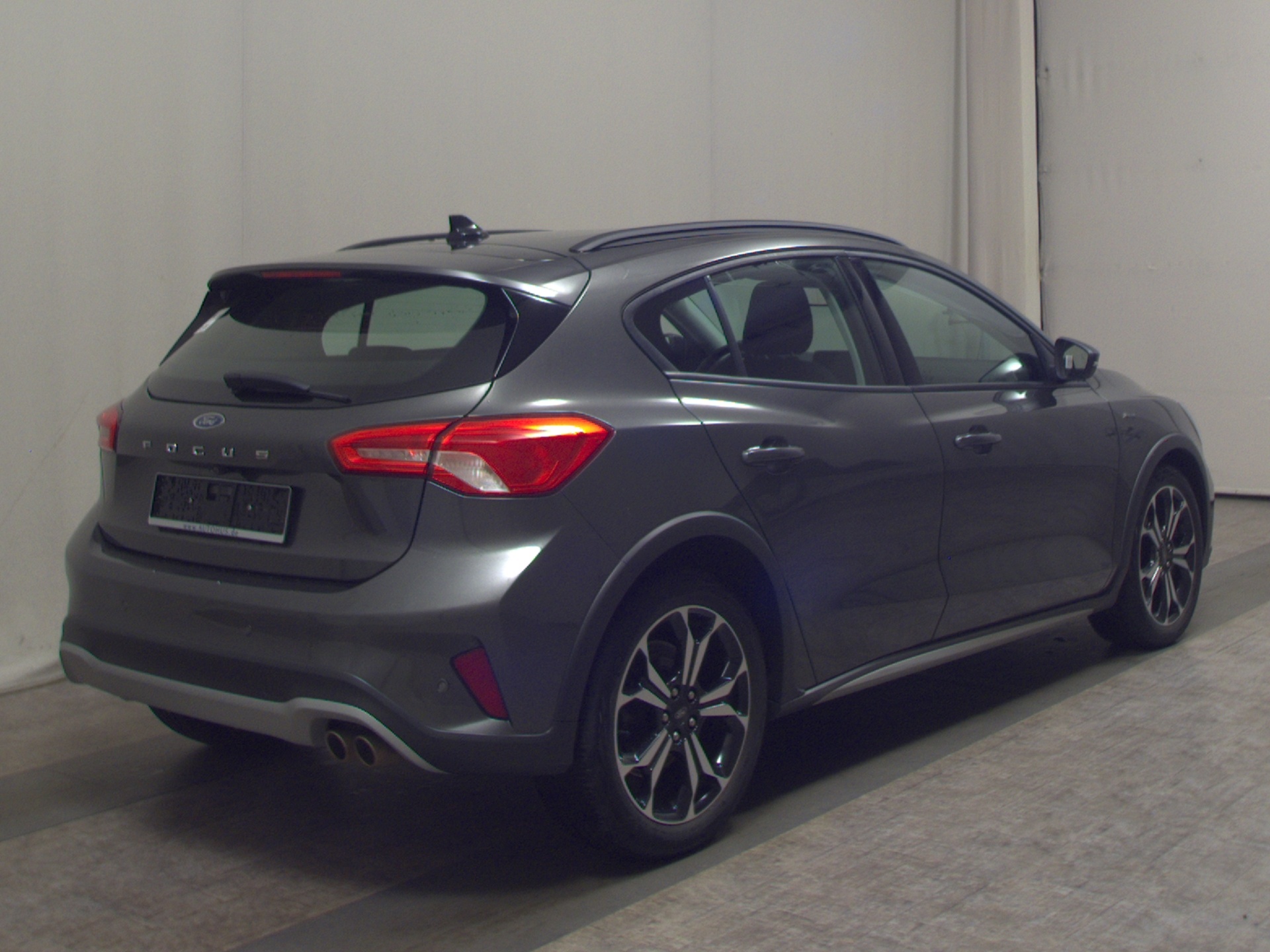 Ford Focus 1.5 EB Active Navi LED HuD B&O Sound RFK 4