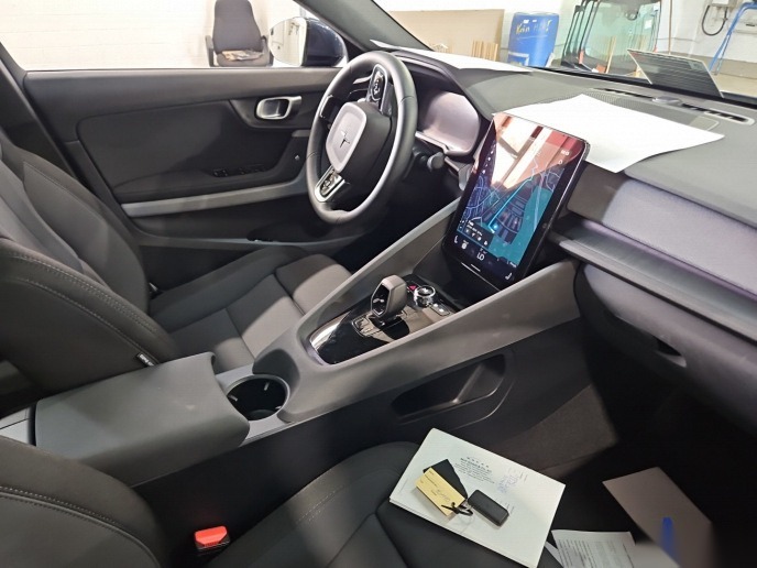 Polestar 2 Long Range LEDER KLIMAAUT LED PANO SHZ 6
