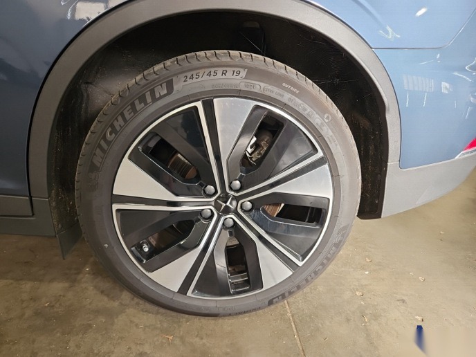 Polestar 2 Long Range LEDER KLIMAAUT LED PANO SHZ 11
