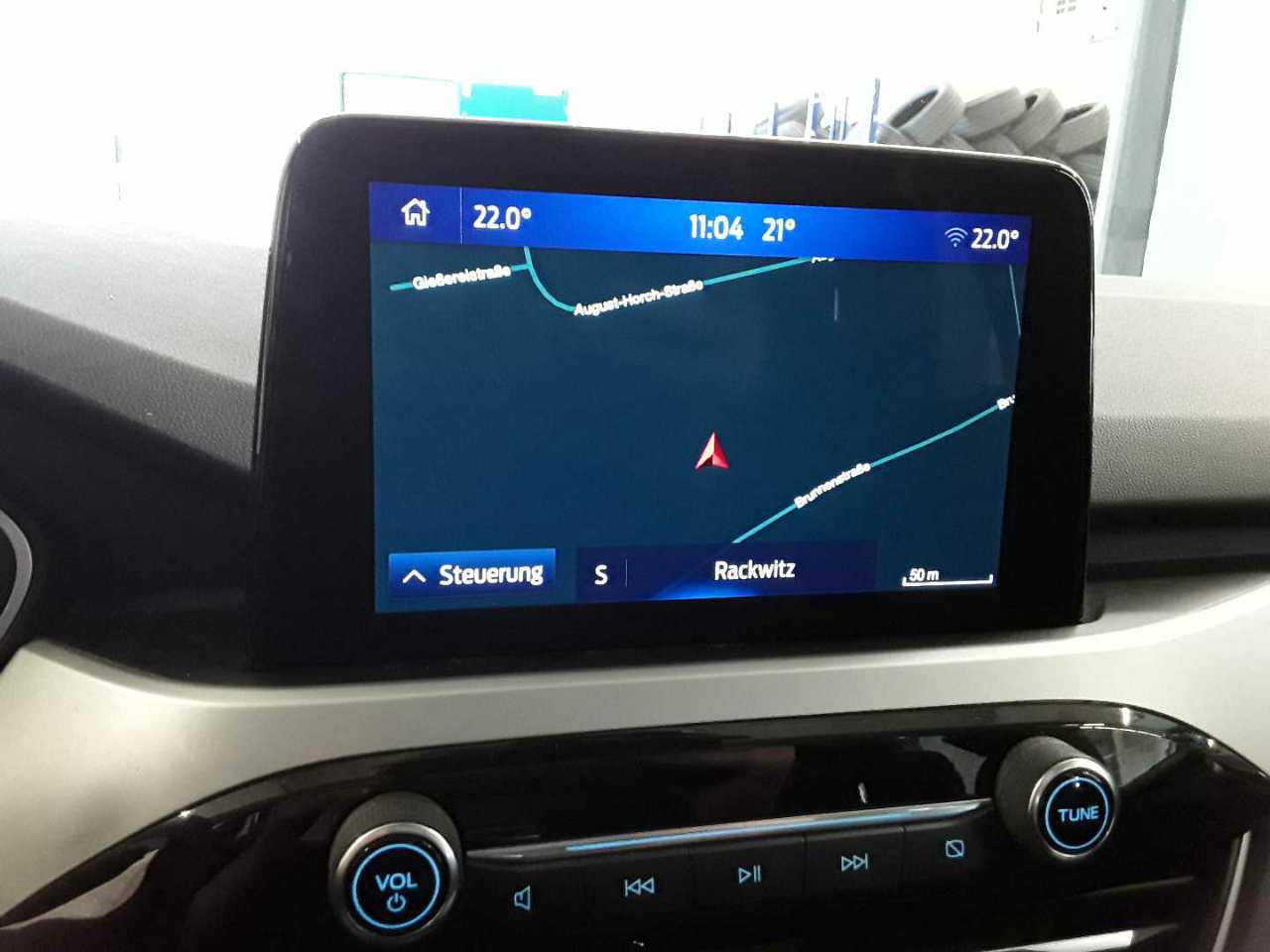 Ford Kuga 1.5 EB Cool&Connect NAVI SHZ PDC LED AHK 9