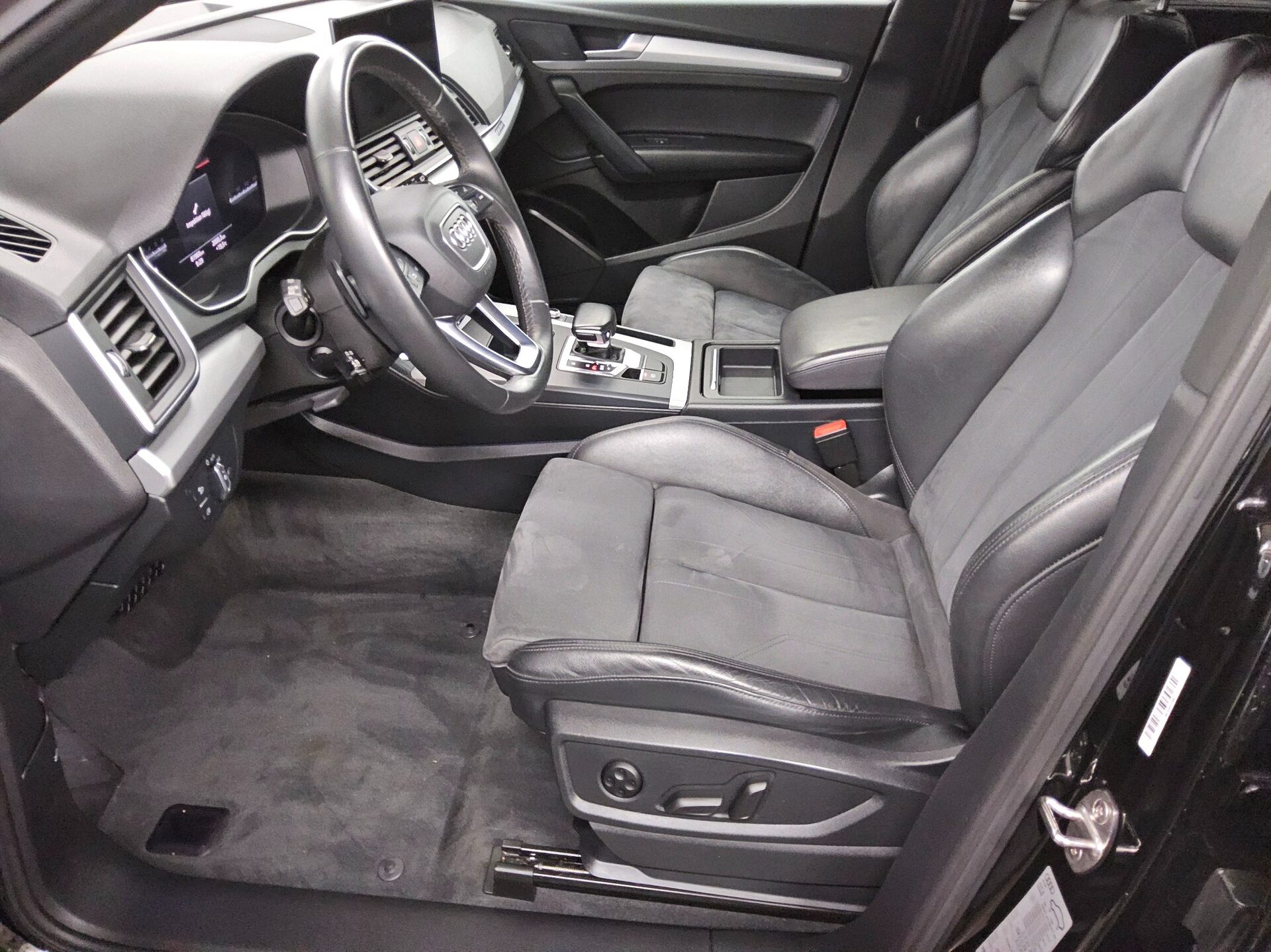 Audi Q5 Sportback 40 TDI Qu. advanced T-Leder Navi LED Virtual Sound 9
