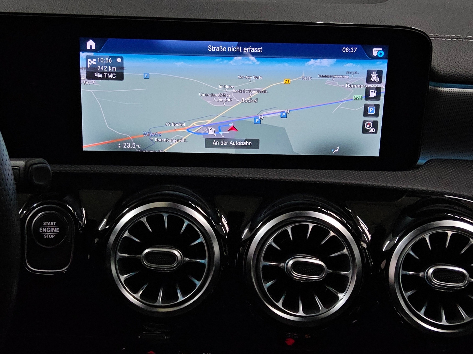 Mercedes-Benz A 250 e AMG-Line Night Navi MB-LED RFK Shz 7